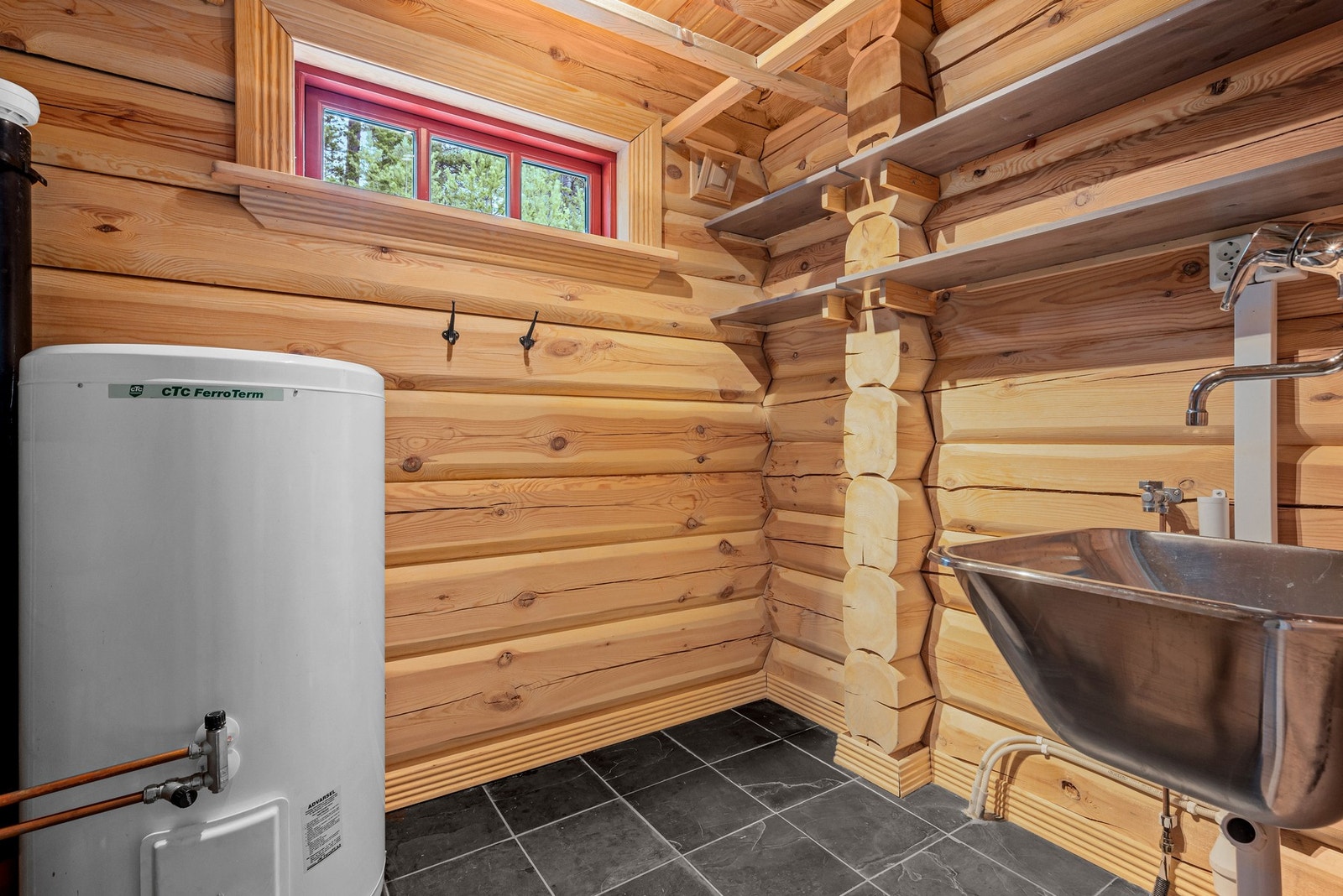 Vaskerom Galleribilde