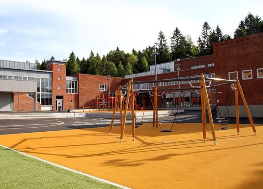 Boligen sogner til populære Tonsenhagen barneskole Galleribilde