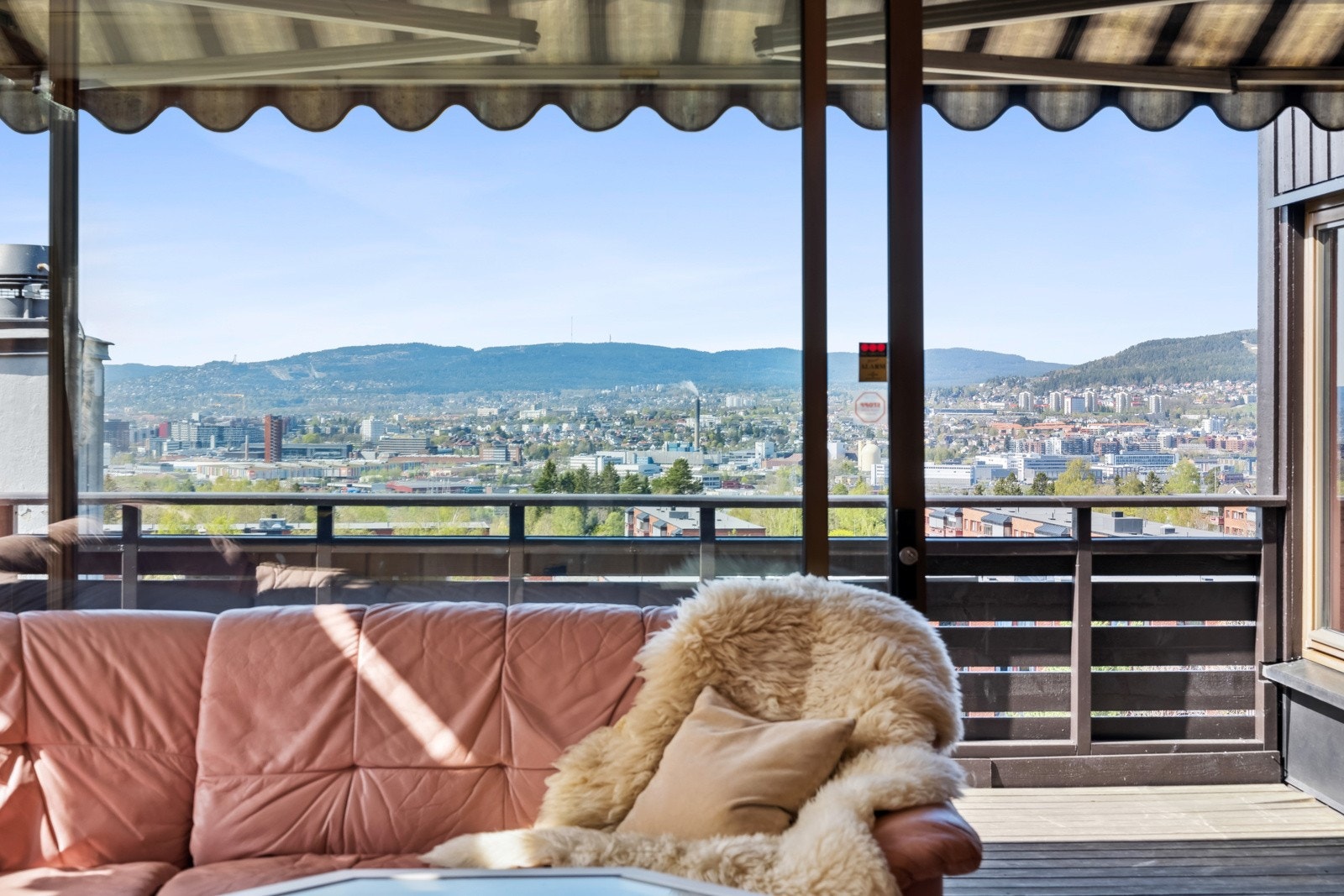 Utsikt fra TV-stue Galleribilde