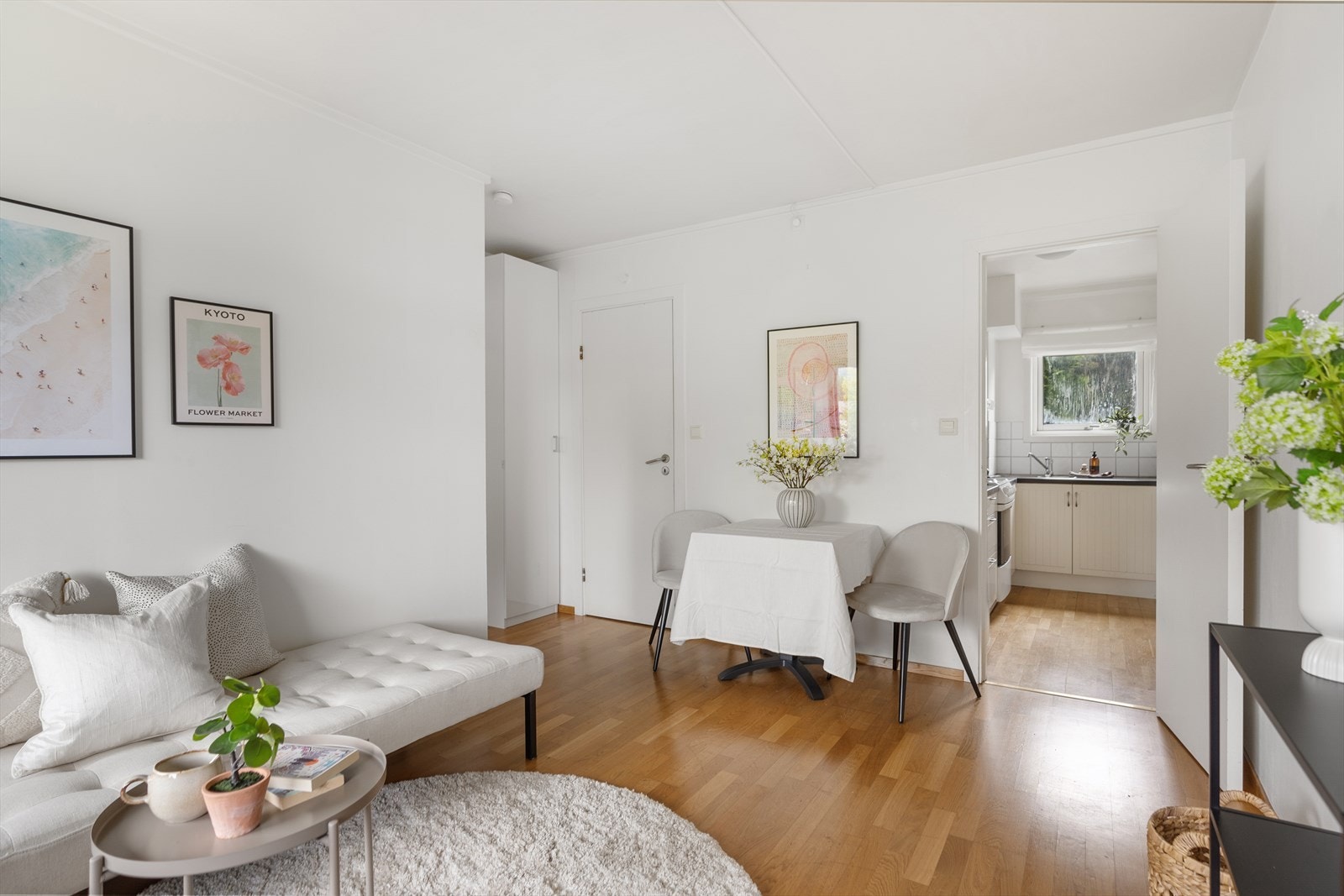 Boligens 31 kvm er fornuftig fordelt og gir god planløsning Galleribilde