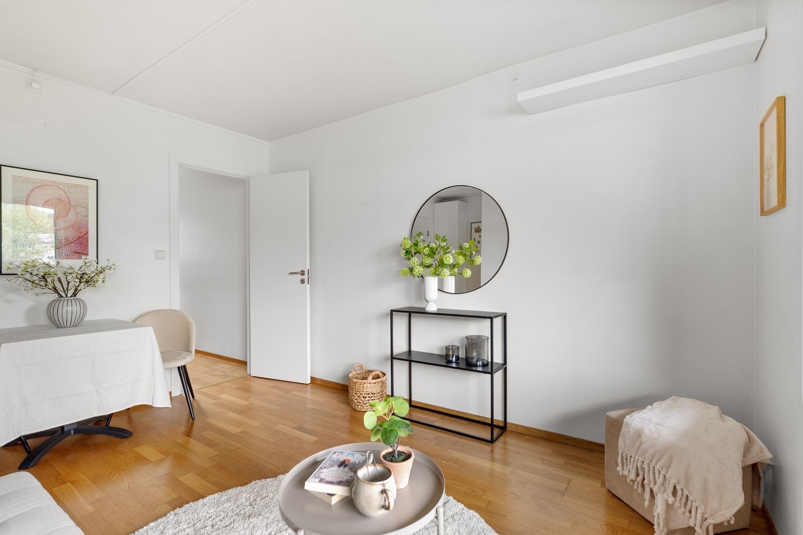 Eikeparkett på gulv Galleribilde