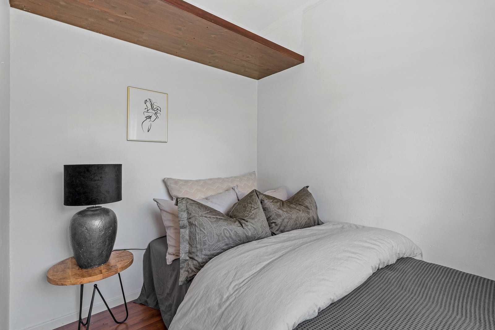 Leilighetens soverom er på 5 kvm. Galleribilde