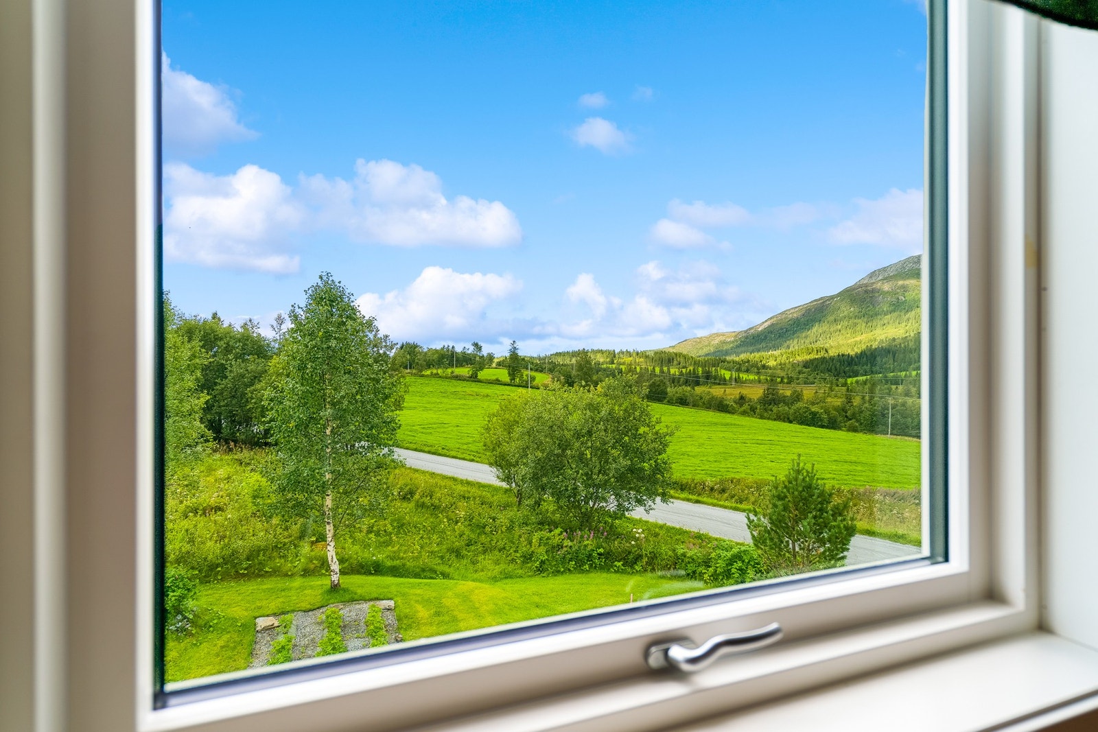 Utsikt fra soveromsvindu Galleribilde