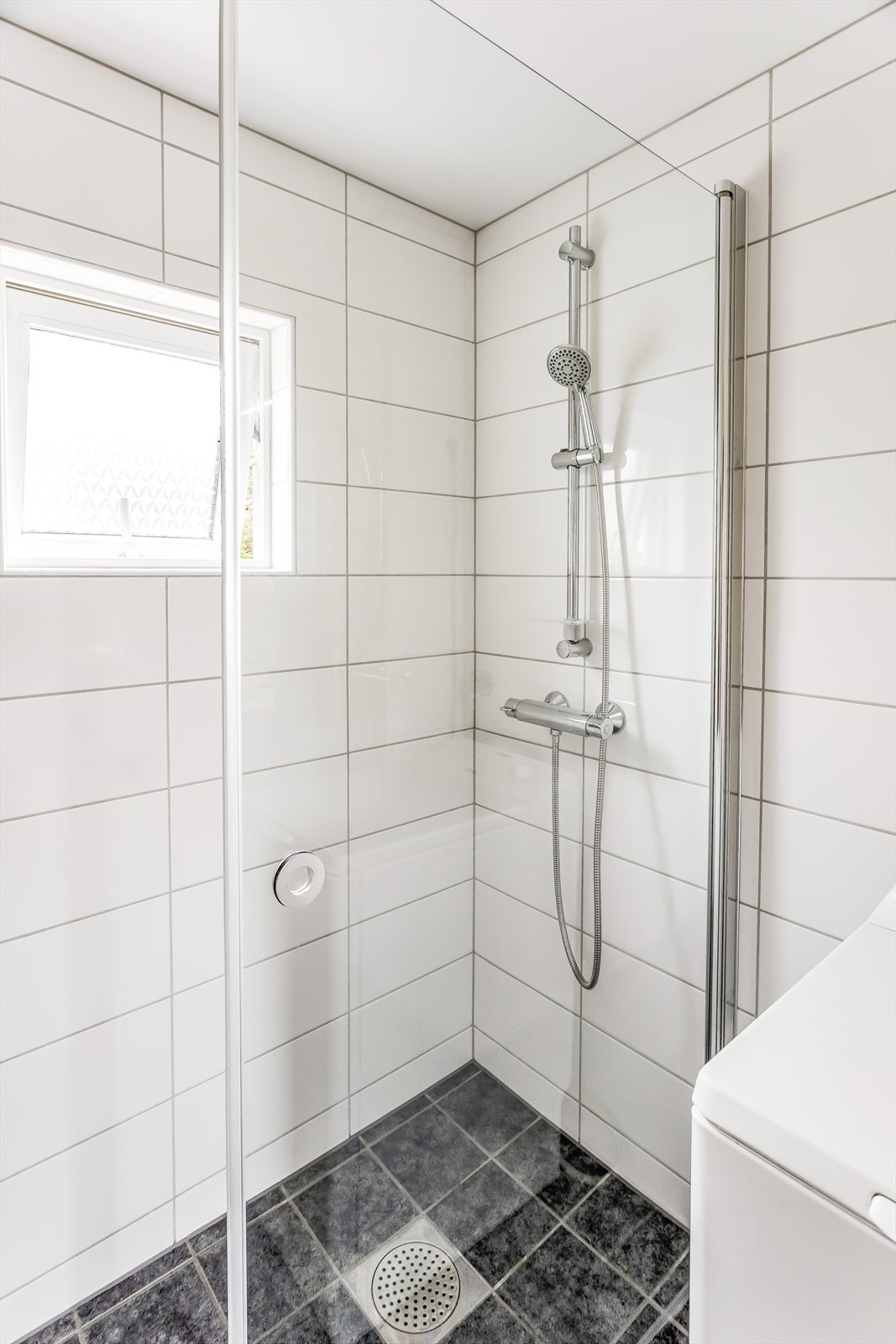 Opplegg til vaskemaskin på badet Galleribilde