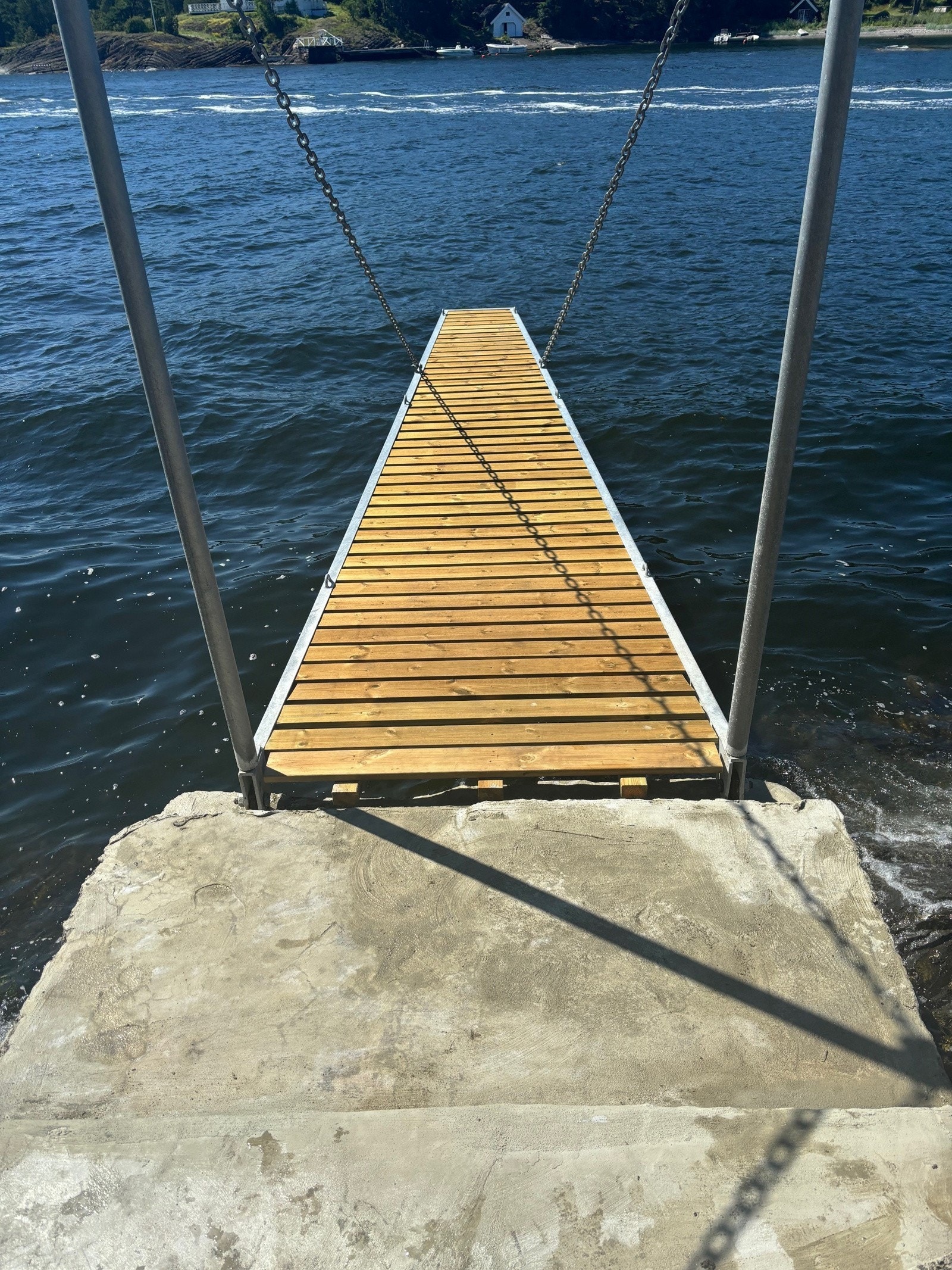 Ropern 1 Galleribilde