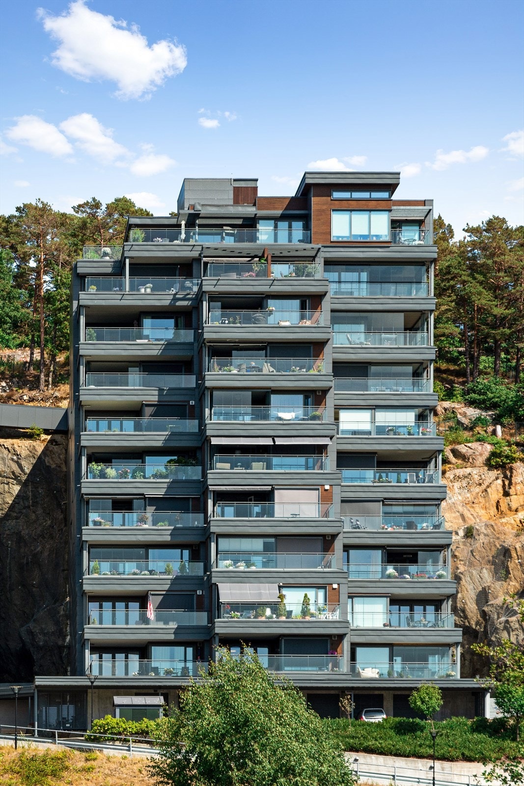 Leiligheten ligger i 8. etasje i midten av bygget Galleribilde