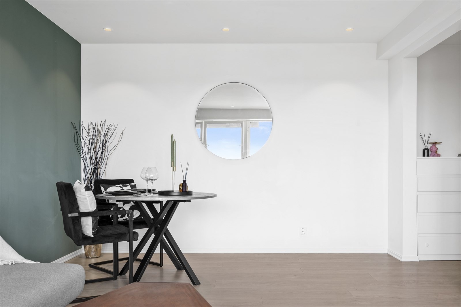 Spiseplass i stue Galleribilde