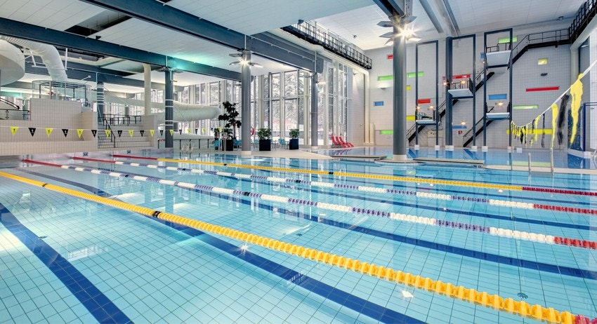Svømmehall i Fritidsparken. Galleribilde