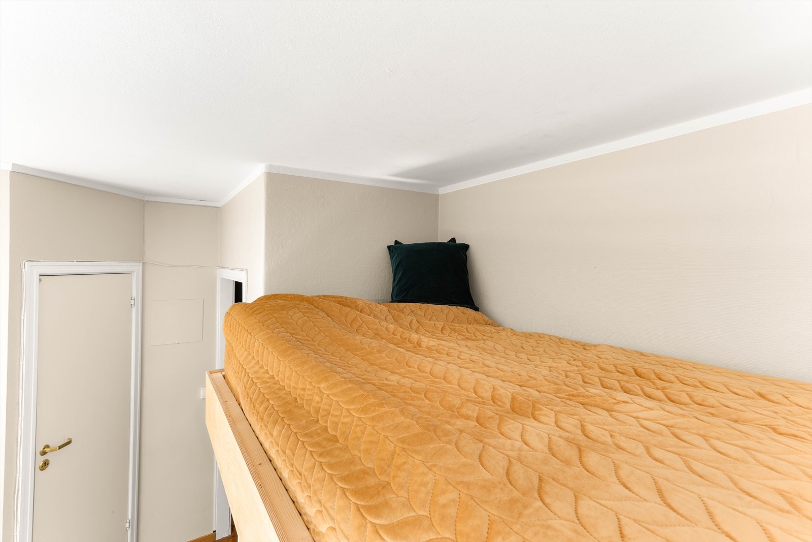 Det medfølger et gjerde som kan fjernes og settes opp ved behov. Galleribilde