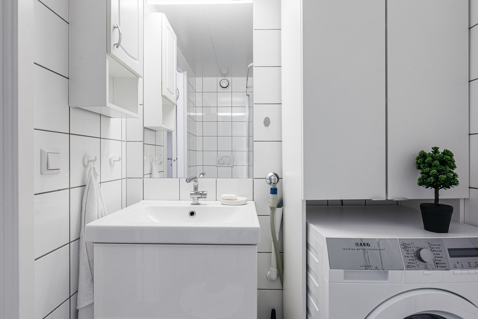 Badet er av type badekabin med eget membran system utarbeidet av produsent. Galleribilde