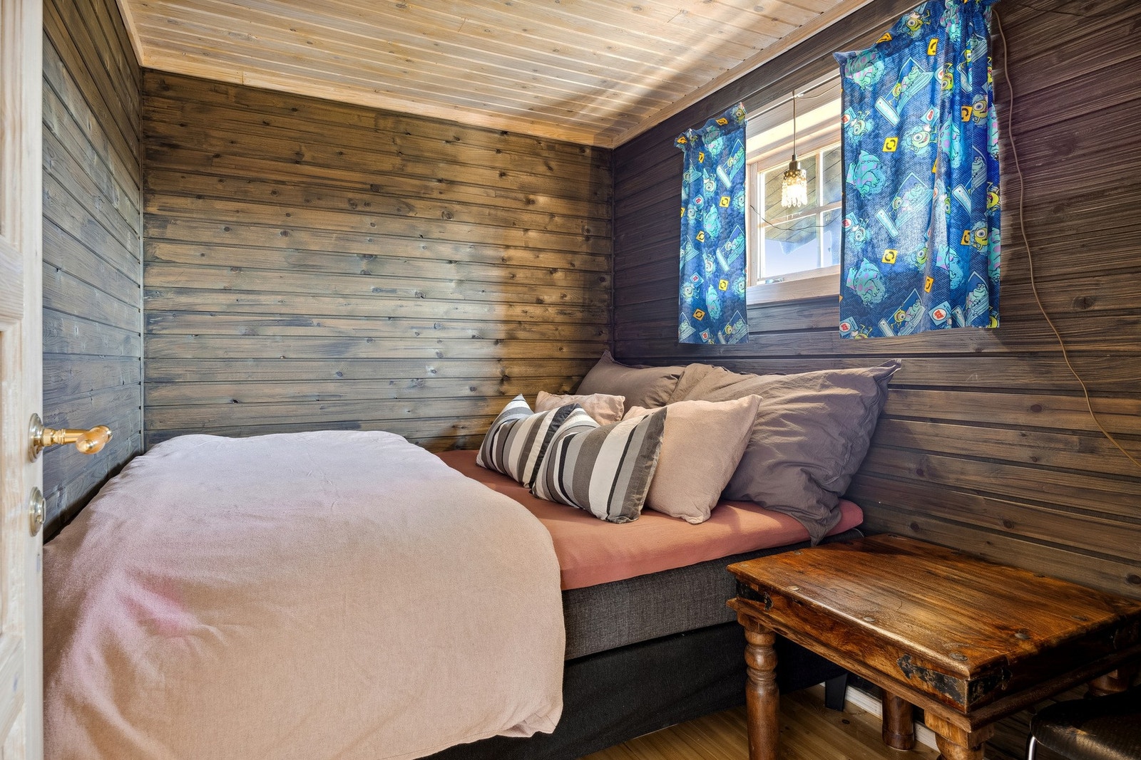 Soverom I Galleribilde