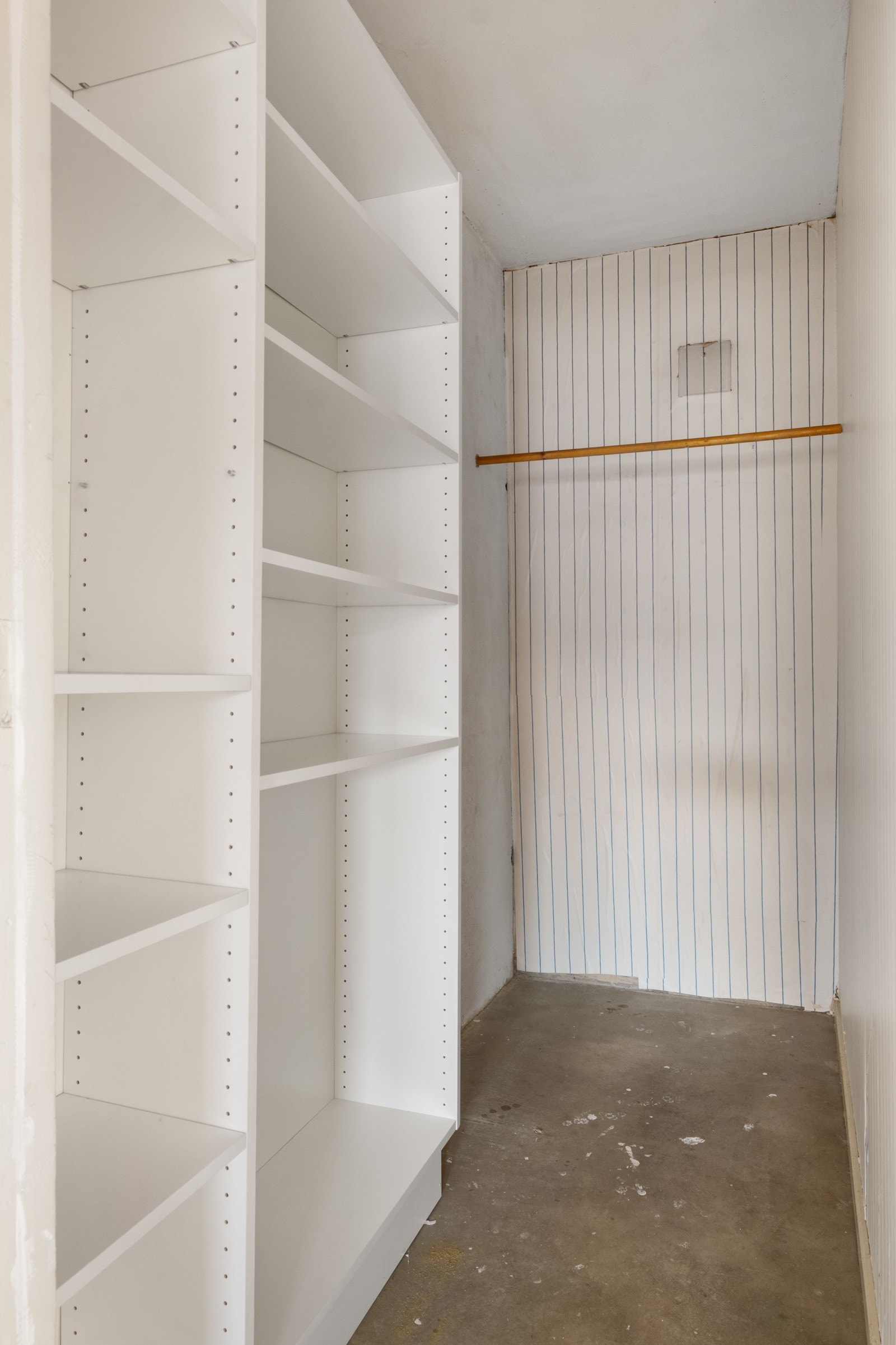 Praktisk bod til lagring inne i leiligheten. Galleribilde