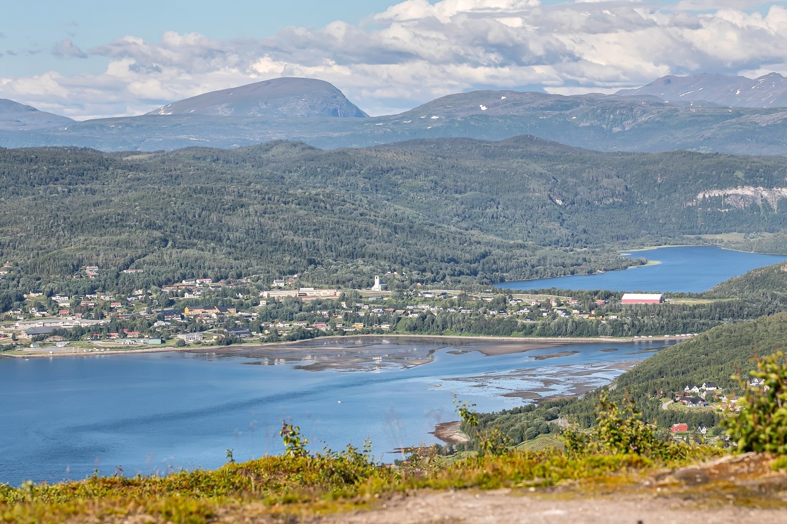 Utsikt mot Sjøvegan Galleribilde