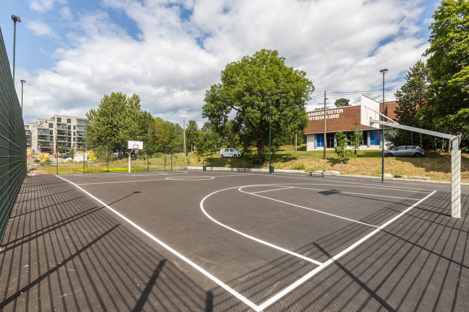 Lambertseter basketballbane. Galleribilde