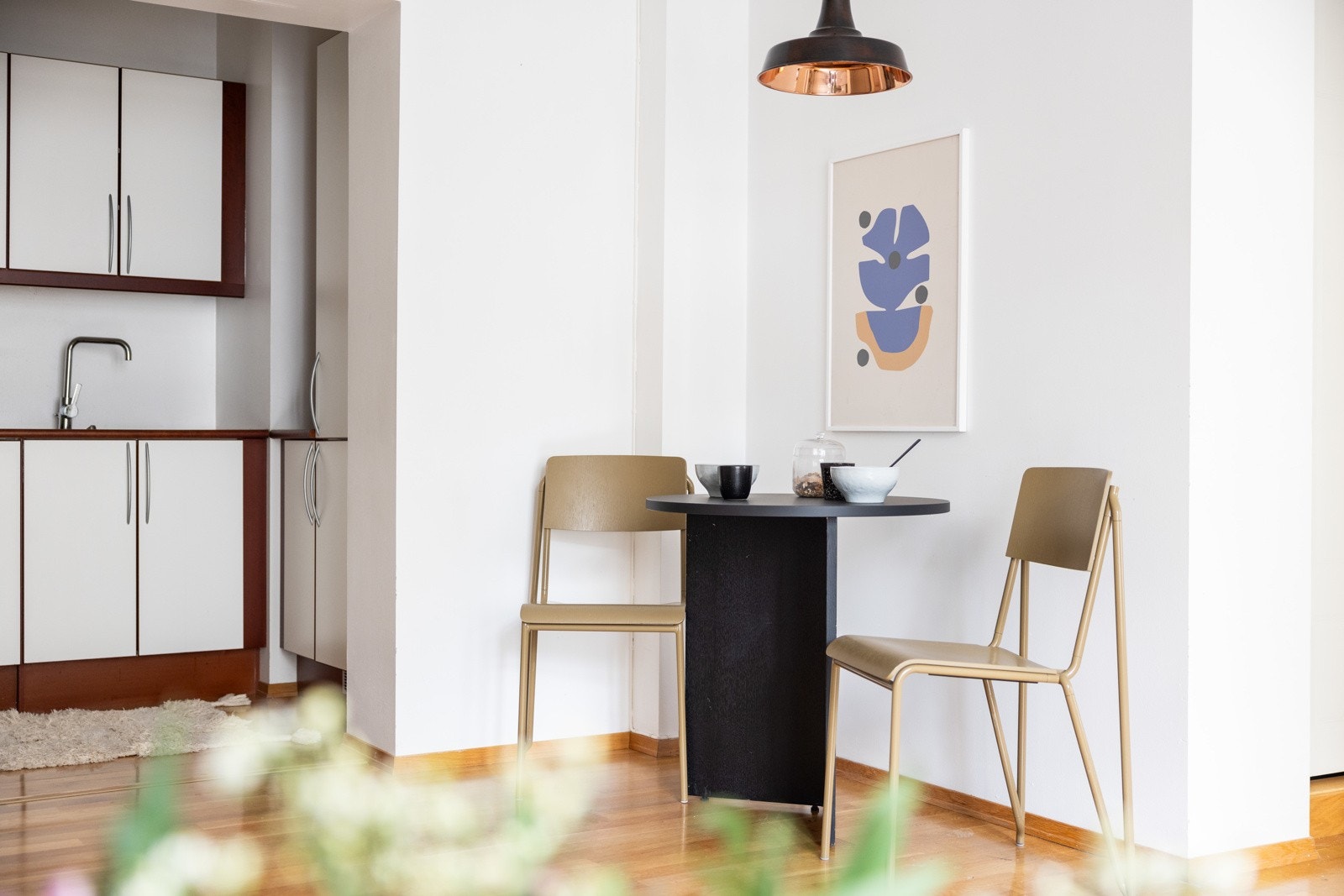 Inviter venner og familie over på et bedre måltid. Galleribilde