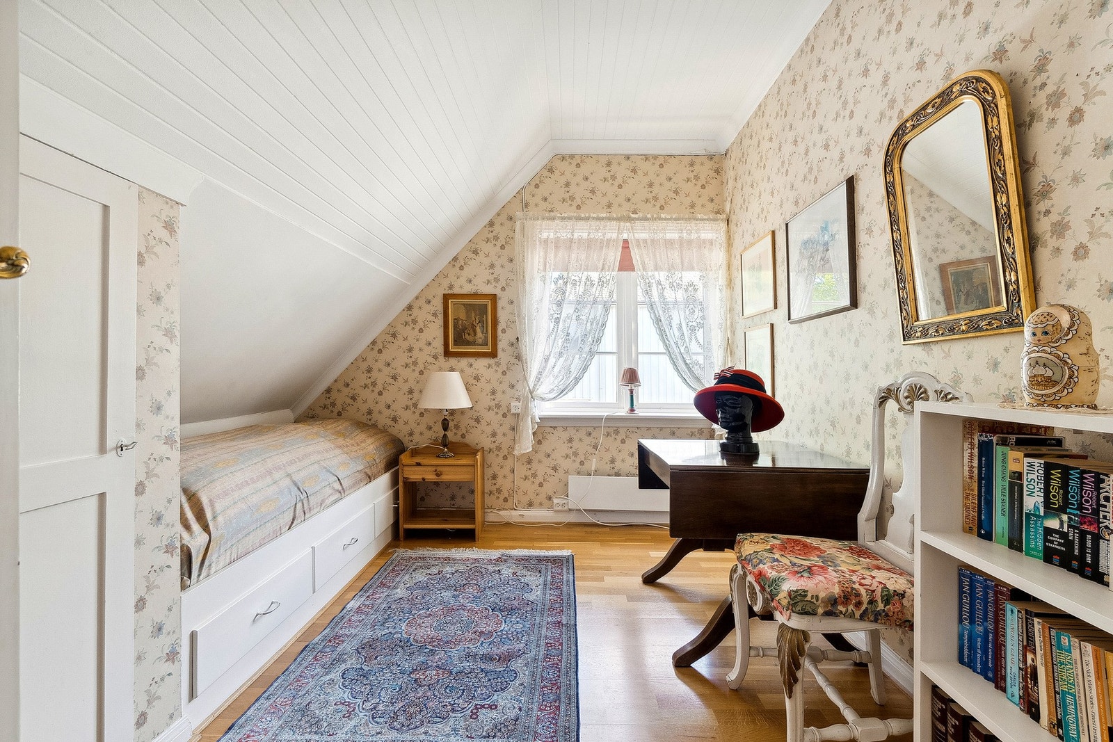 Soverom 2. etasje Galleribilde