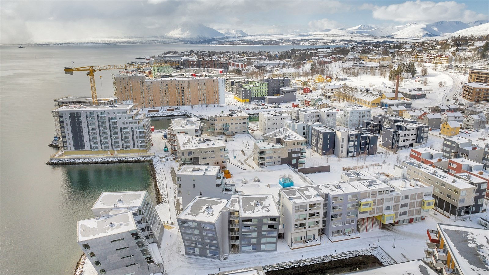 Gangavstand til alle byens fasiliteter og det er gode bussforbindelser fra området med hyppige avganger Galleribilde