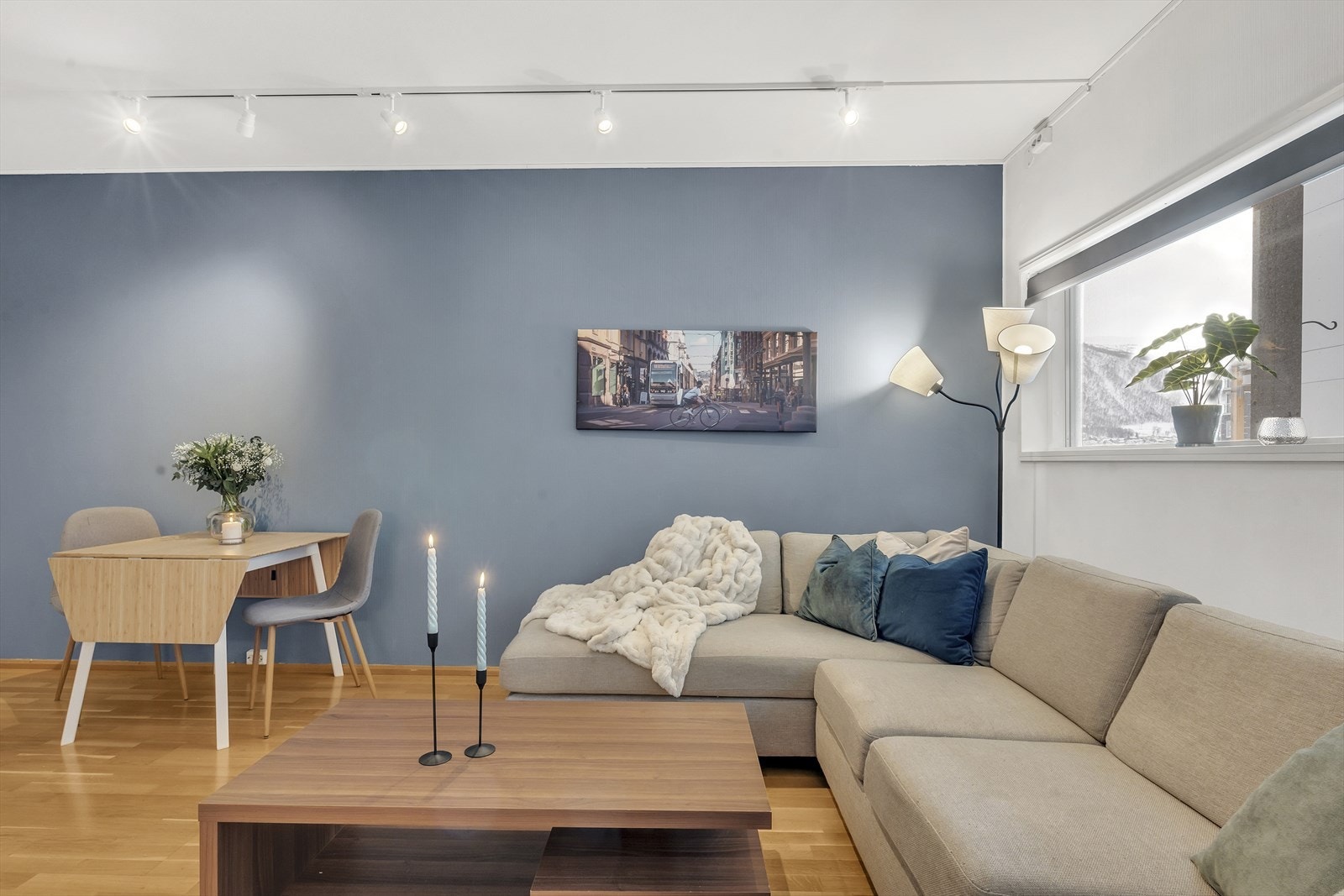 Velkommen til Hjalmar Johansens gate 270 presentert av Marie Traasdahl Hansen v/ Garanti Eiendomsmegling Galleribilde