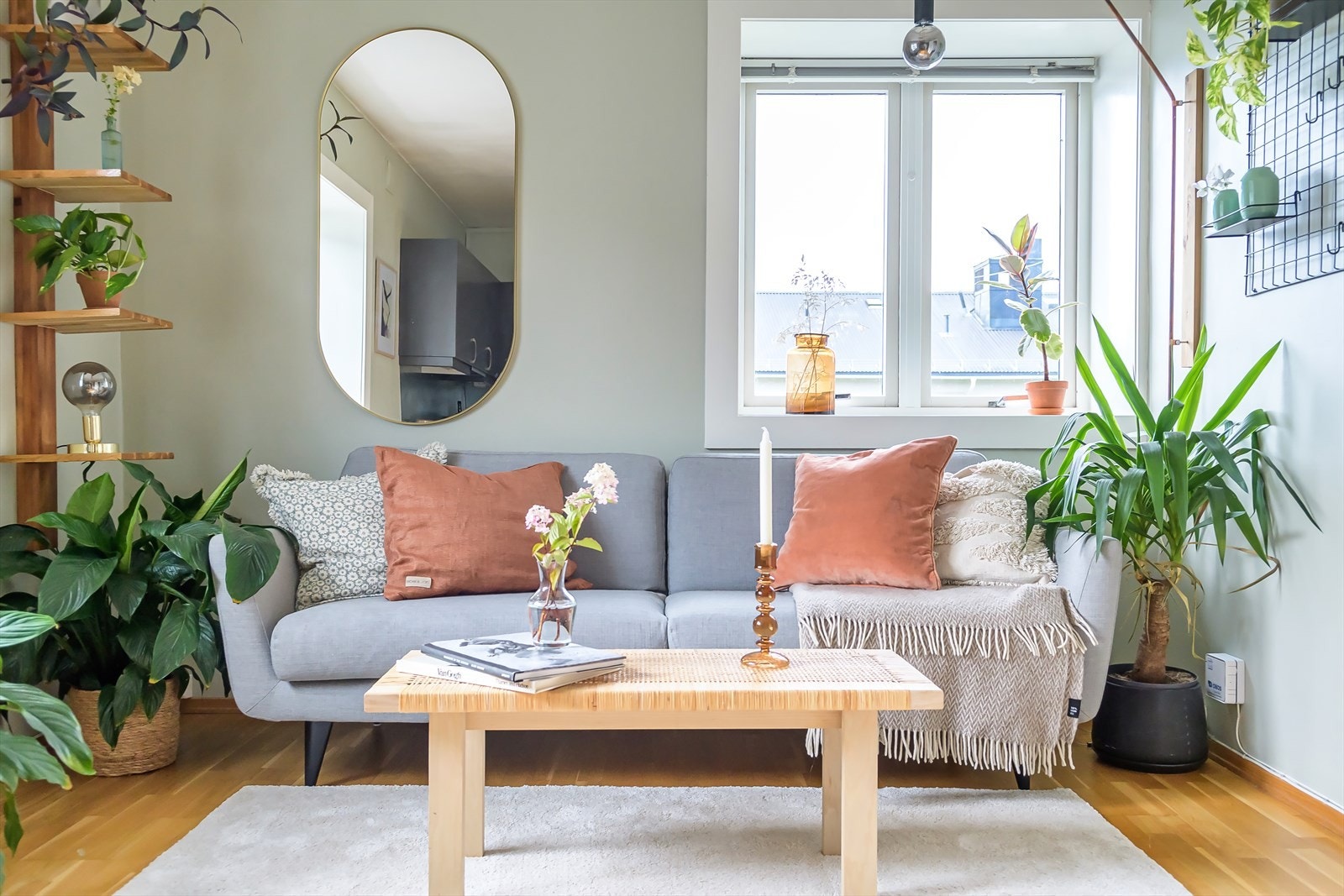 Her har du blant annet varmtvann og internett / kabel-tv inkludert i fellesutgiftene som gir rimelige bokostnader Galleribilde