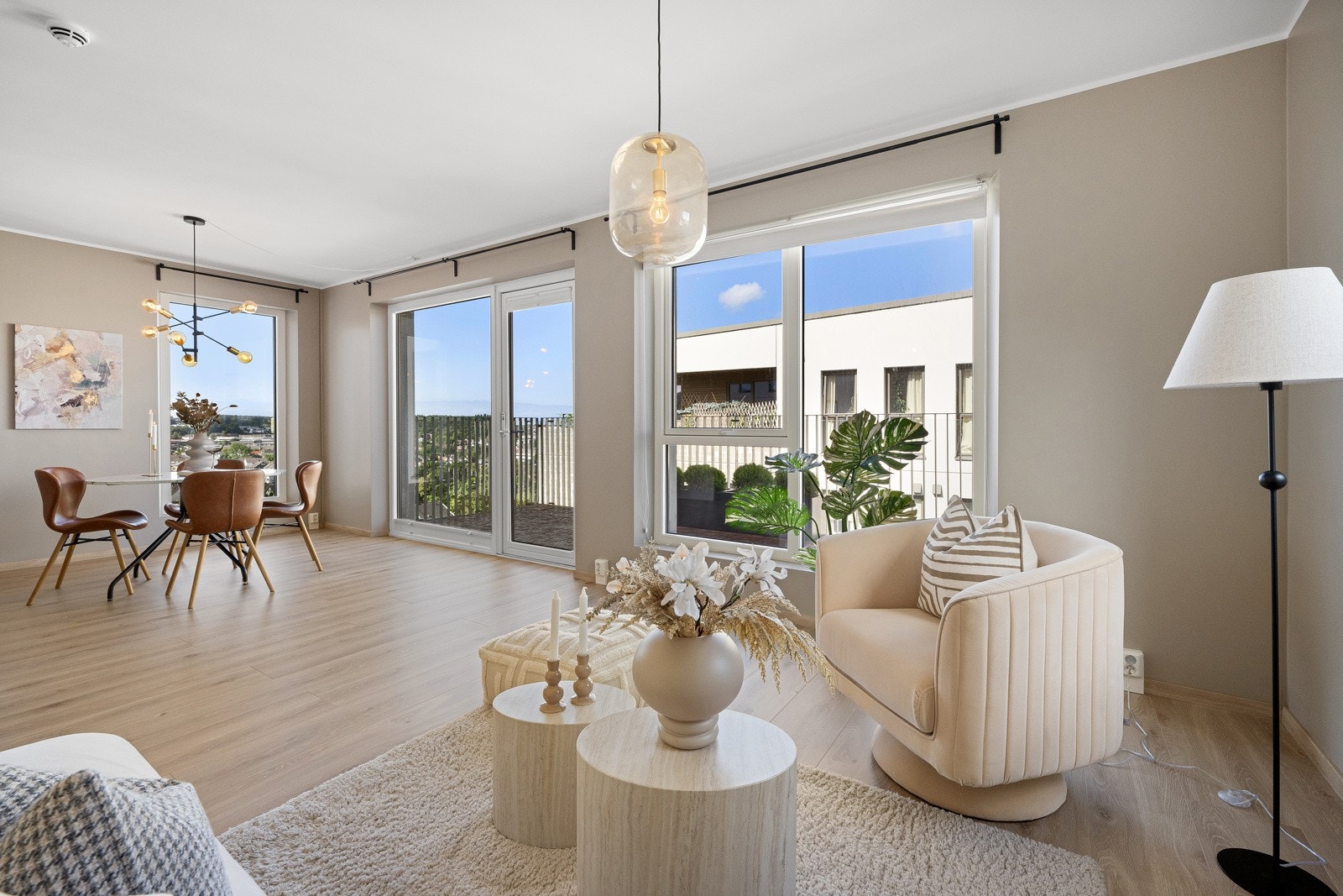 Velkommen til Lønneveien 8! Galleribilde