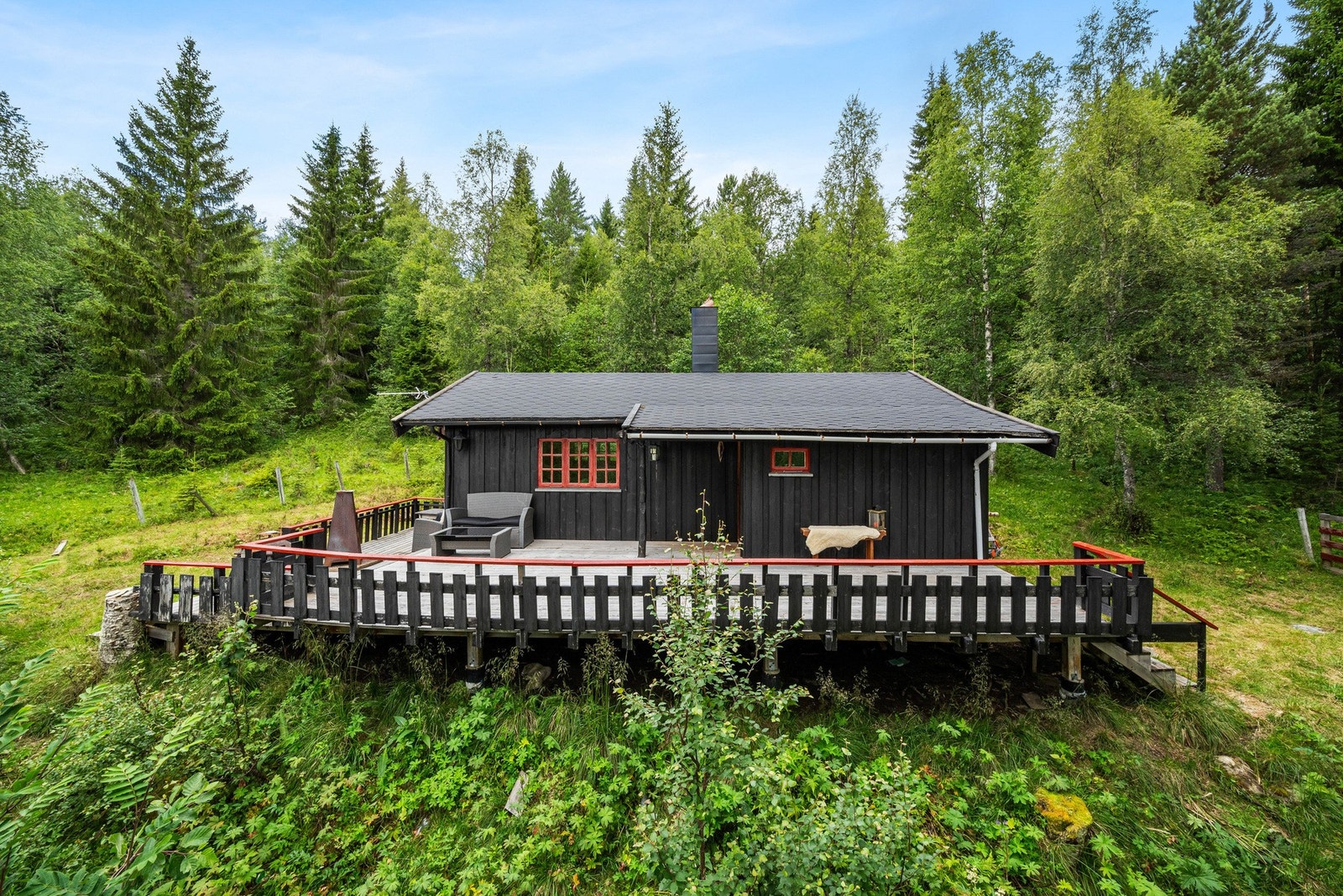 Turmuligheter både sommer og vinter. Galleribilde