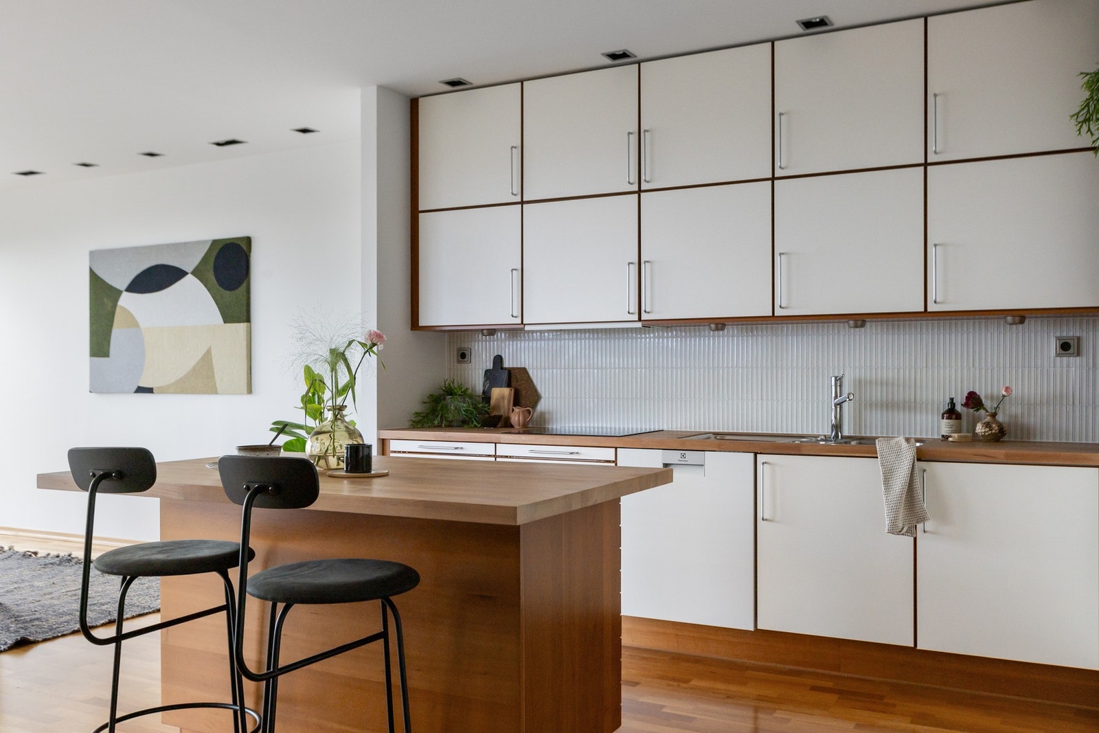 Lekker og praktisk kjøkkeninnredning fra HTH legger til rette for å skape kulinariske opplevelser. Galleribilde