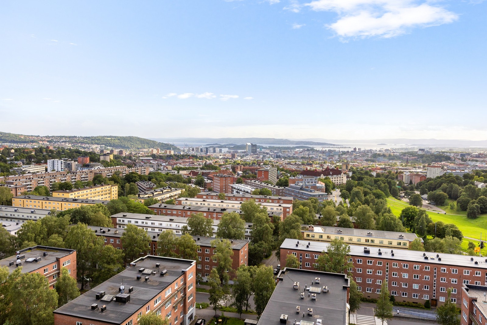 Langstrakt utsyn over Oslo Galleribilde