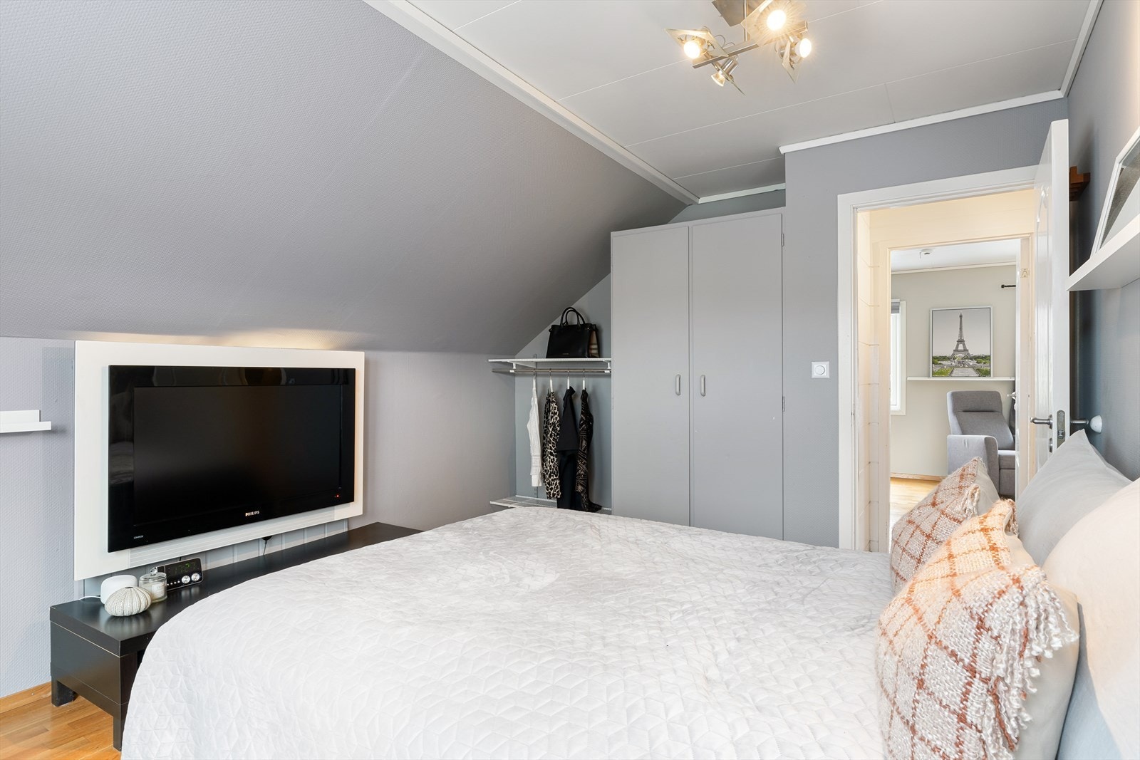 1 av 2 soverom oppe - perfekt for ungdom. Galleribilde