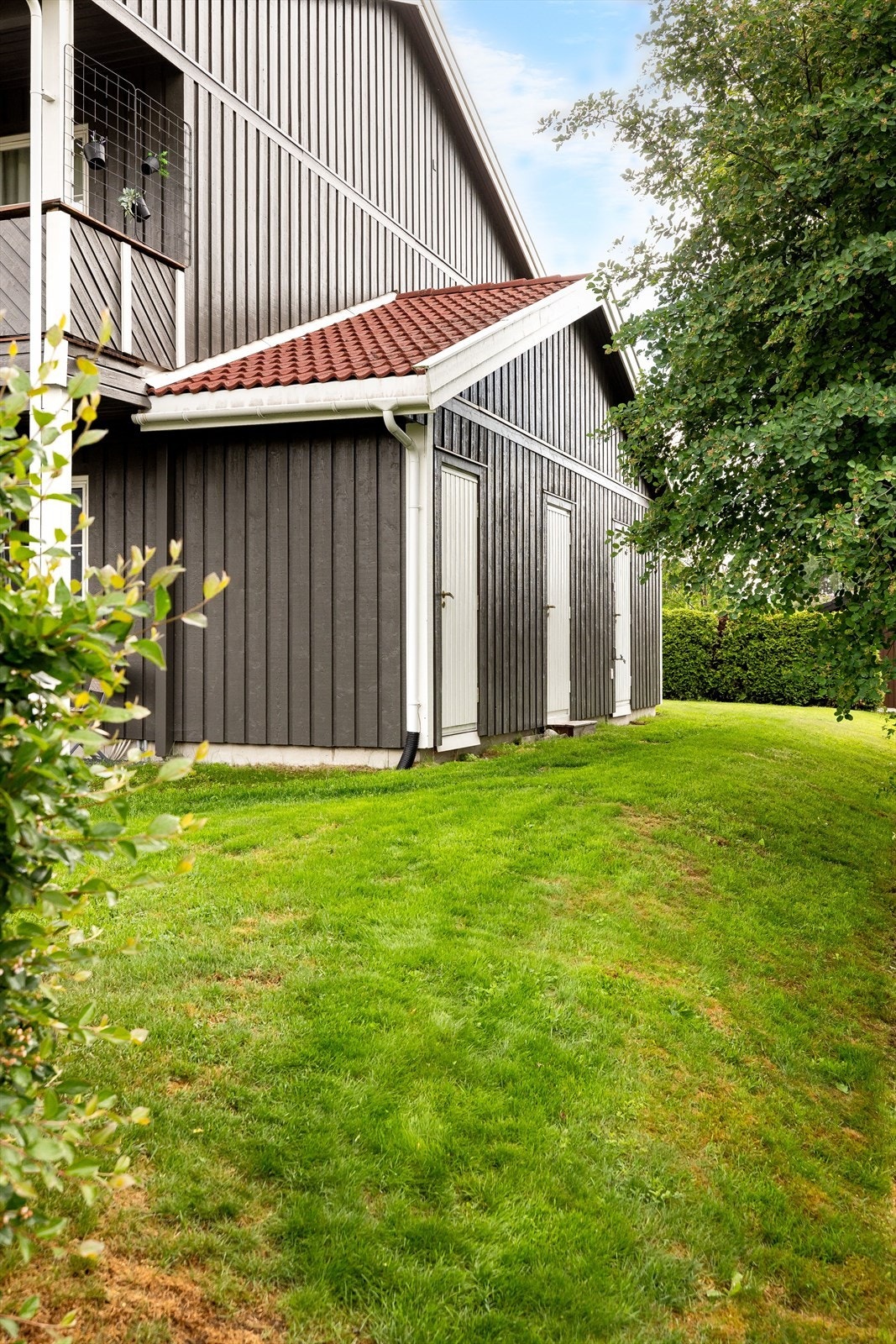 Med leiligheten følger også utvendig bod. Galleribilde