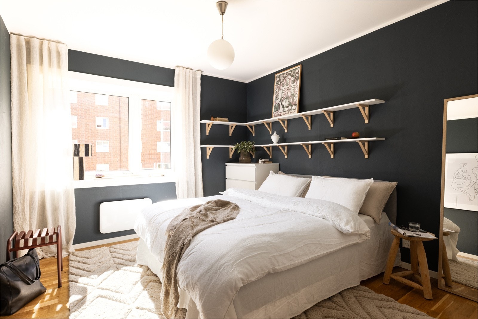 Soverom I Galleribilde