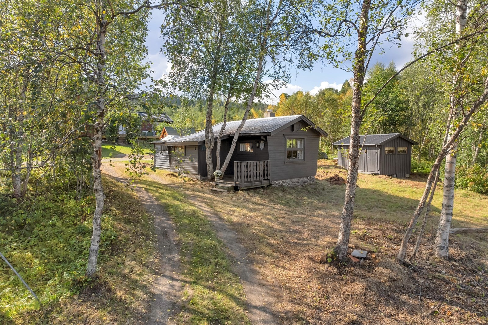 Parkering like utenfor hytta Galleribilde