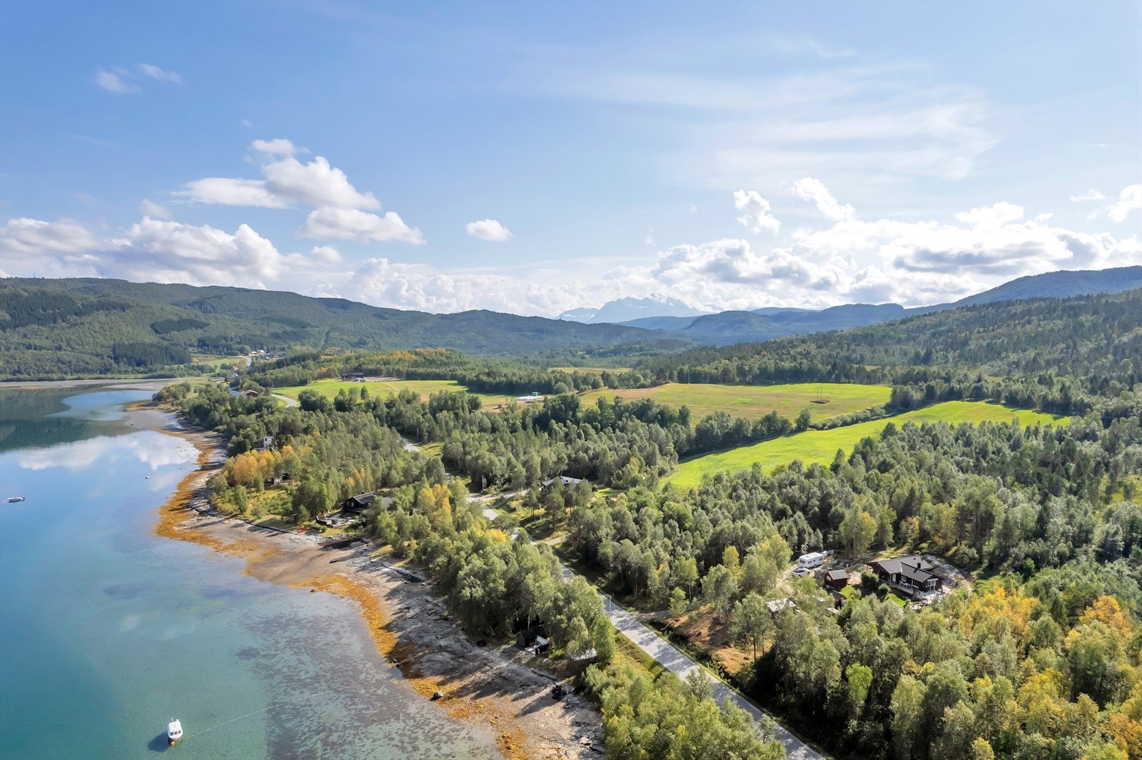 20 minutter å kjøre til Storsteinnes Galleribilde