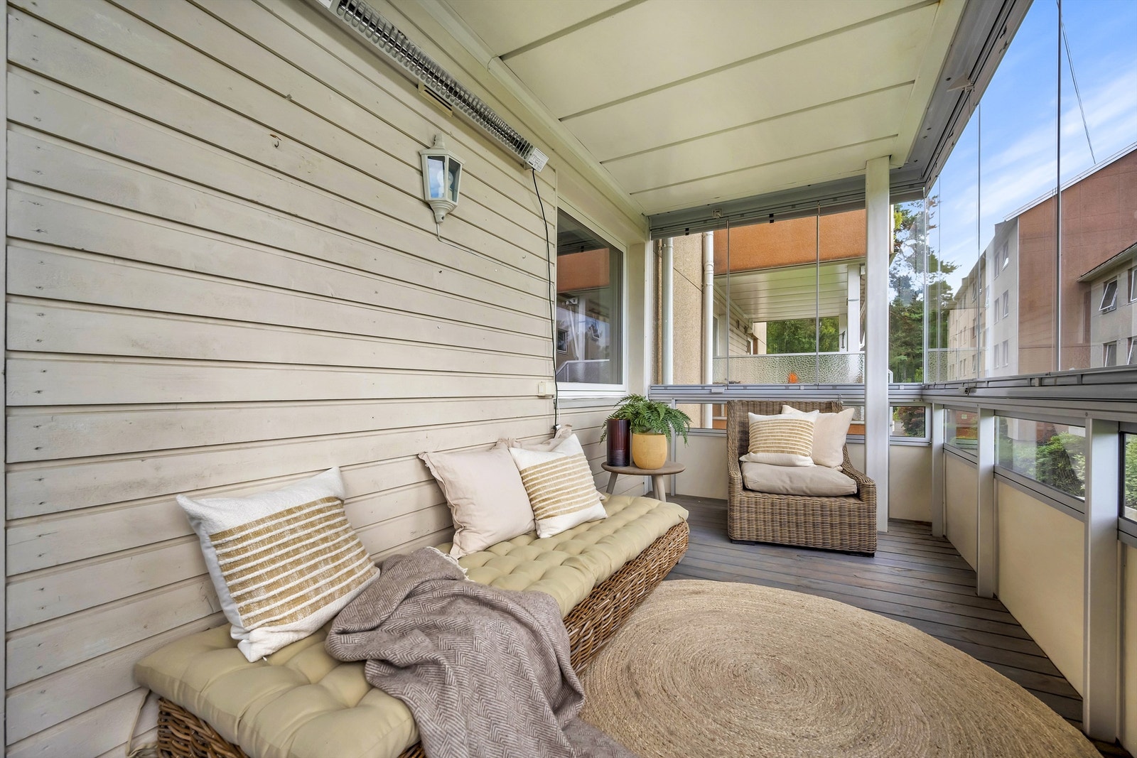 Innglasset balkong. Galleribilde