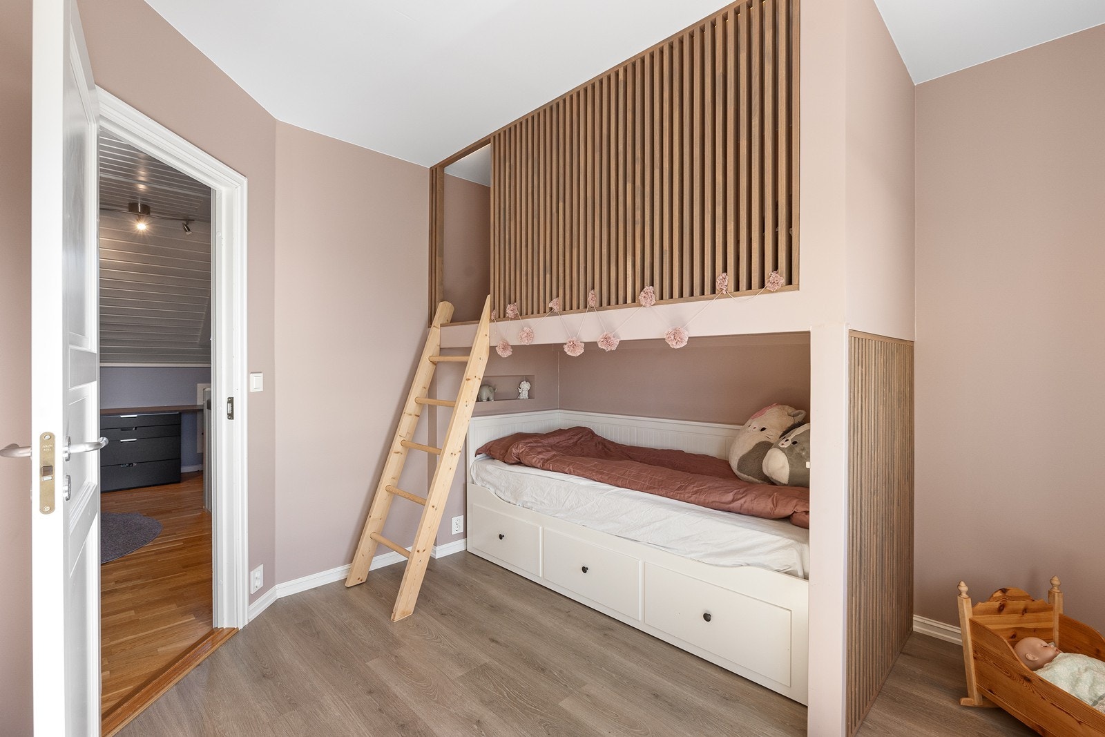 Soverom. Galleribilde