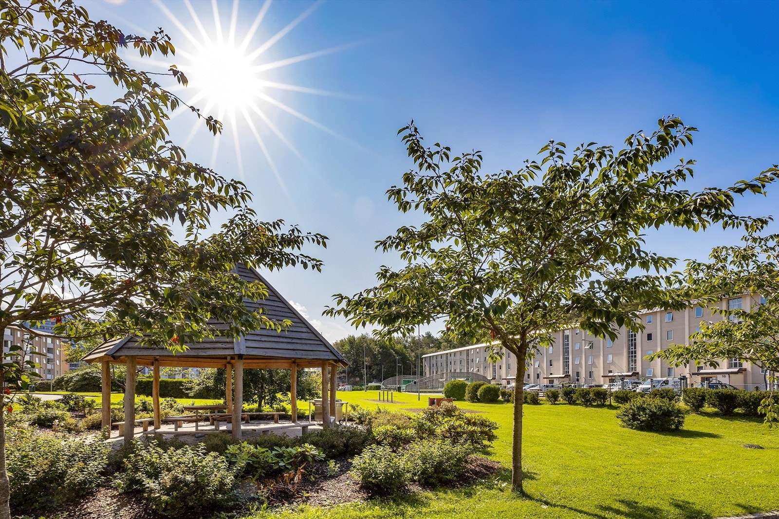 Grillhytte i borettslaget Galleribilde