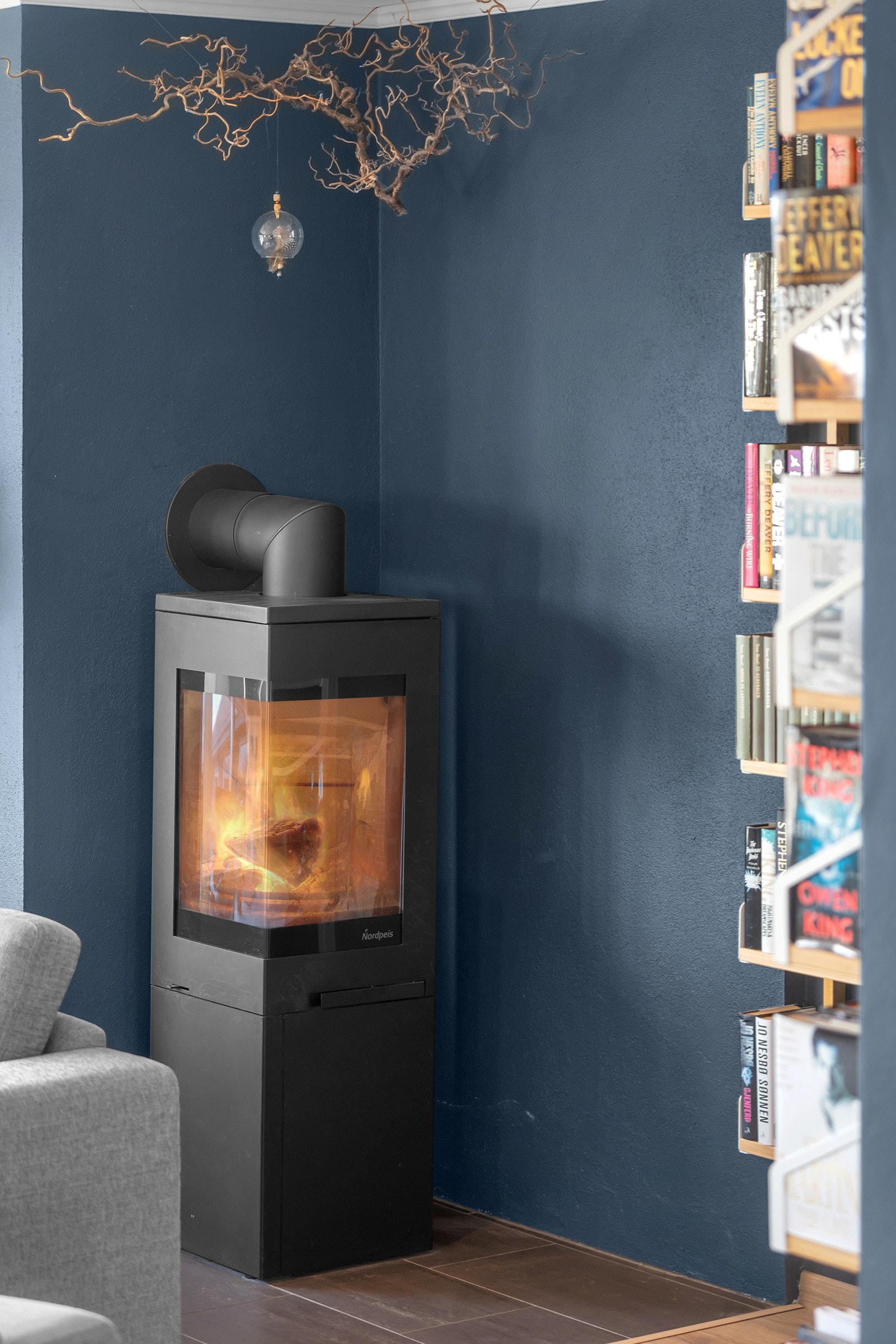 Nyere vedovn som varmer godt om det fyres Galleribilde