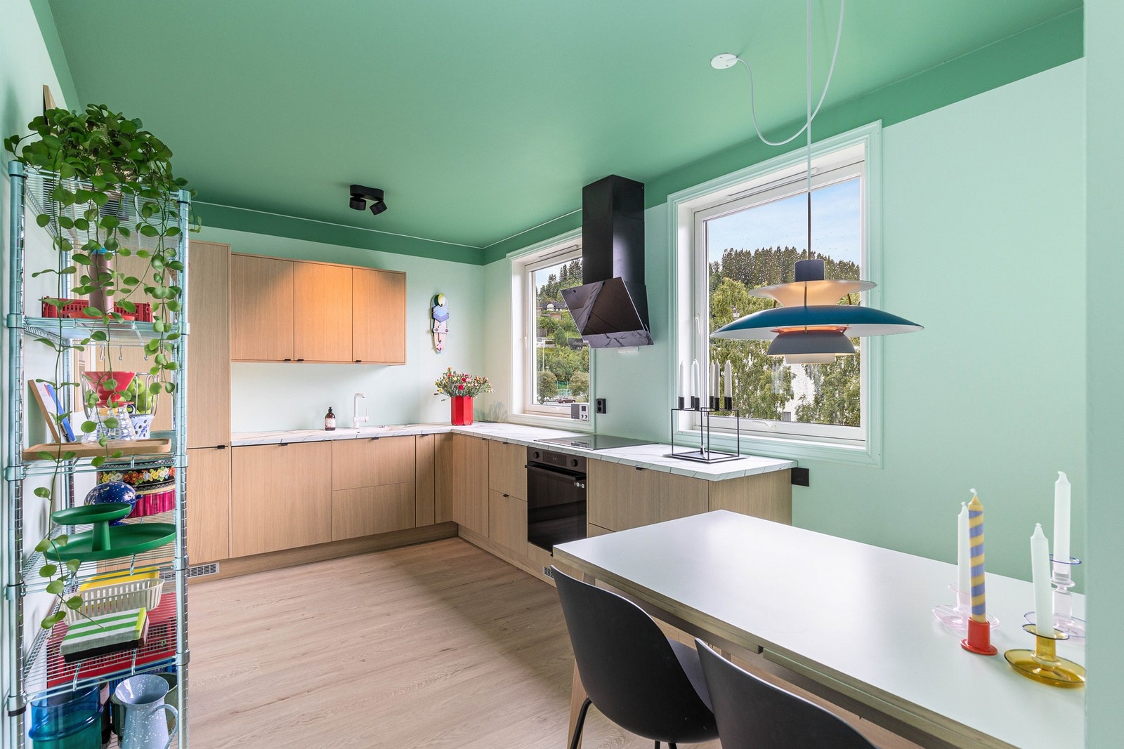 Velkommen til Havstadvegen 1 E, presentert av EiendomsMegler 1 ved Ivar Lindrupsen. Galleribilde