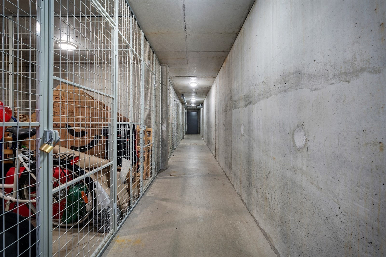 - Ekstern bod på 5,1m² - svært praktisk for ekstra oppbevaring - Galleribilde