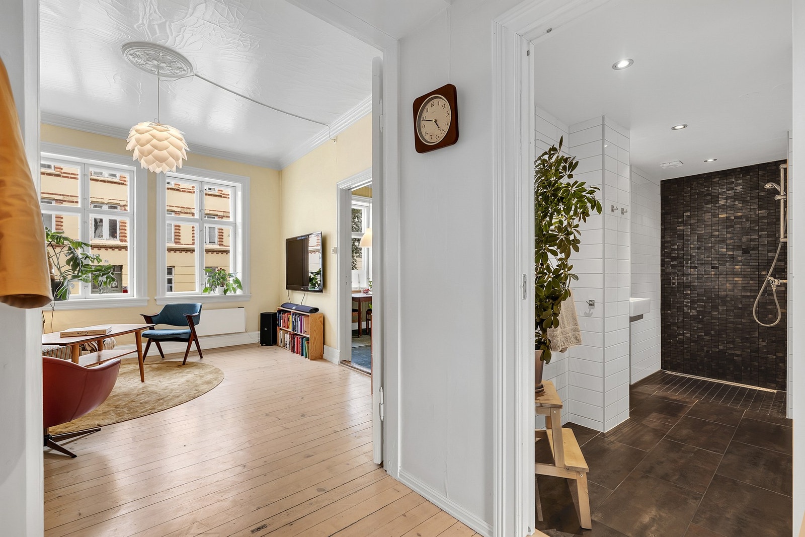 Gang sett mot stue og bad. Galleribilde