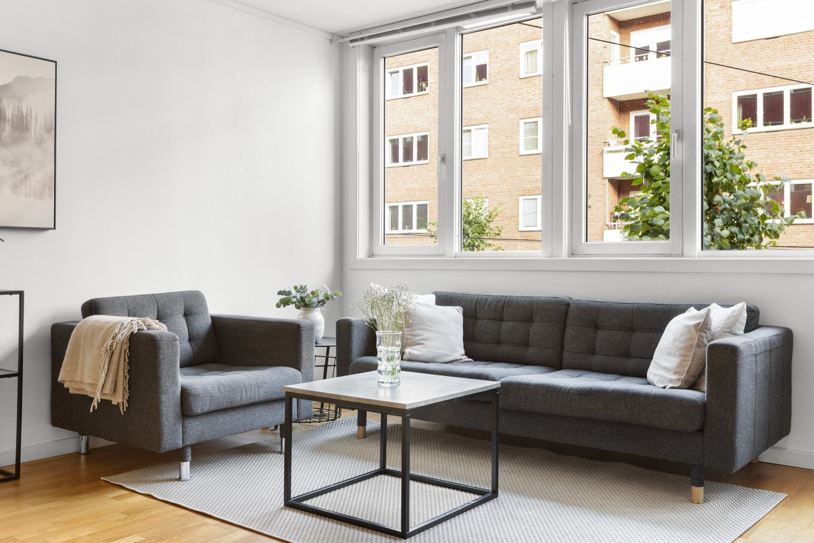 Lys og innbydende 2-roms med sentral beliggenhet på idylliske Rodeløkka. Galleribilde