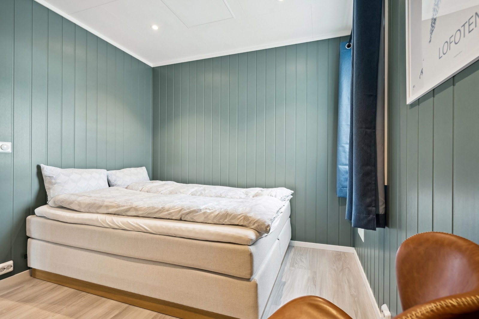 Soverom 2. med dobbeltseng. Galleribilde