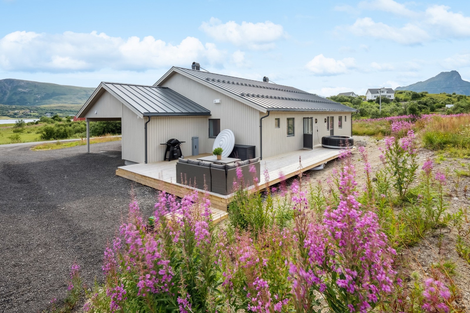 Boligen ligger flott til med nærhet til barnehage, skoler og dagligvarehandel. Galleribilde