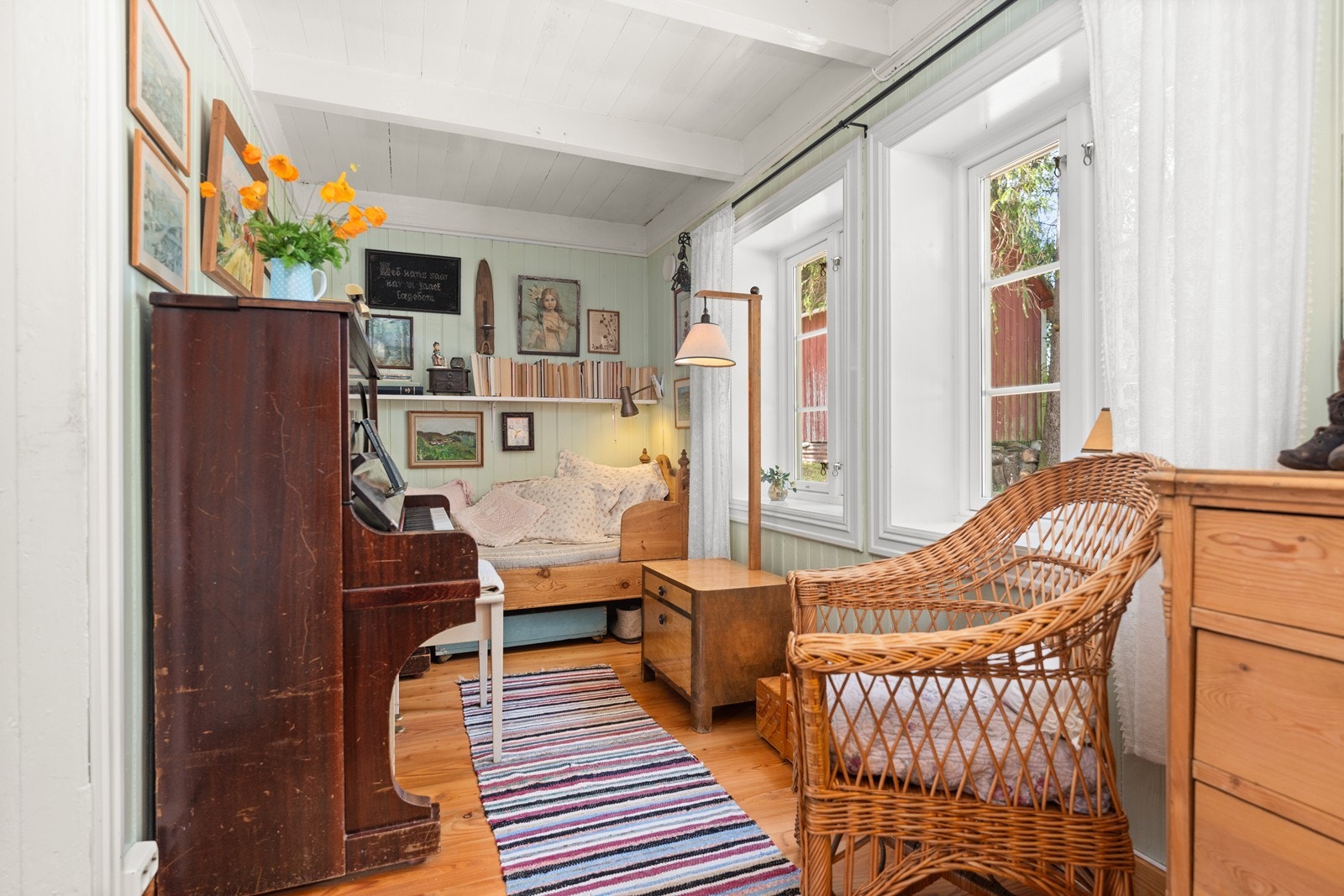 "Piano"- stue. Galleribilde