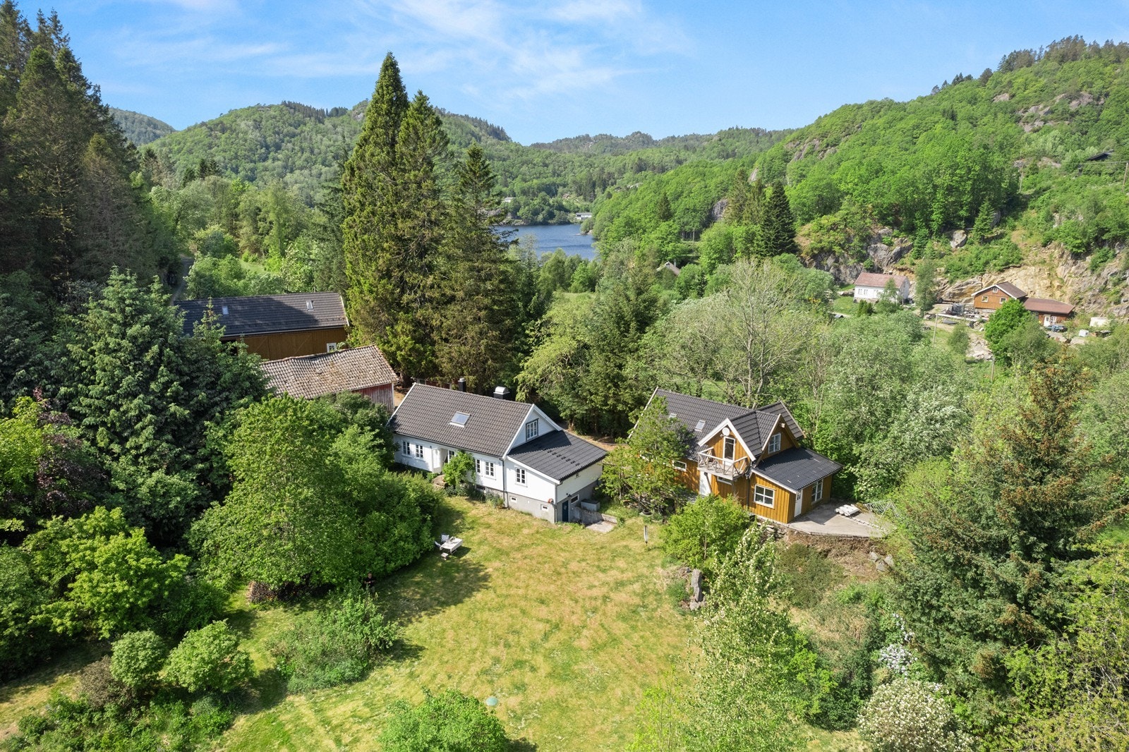 Velkommen til Paradisveien 40 på Augland. Galleribilde