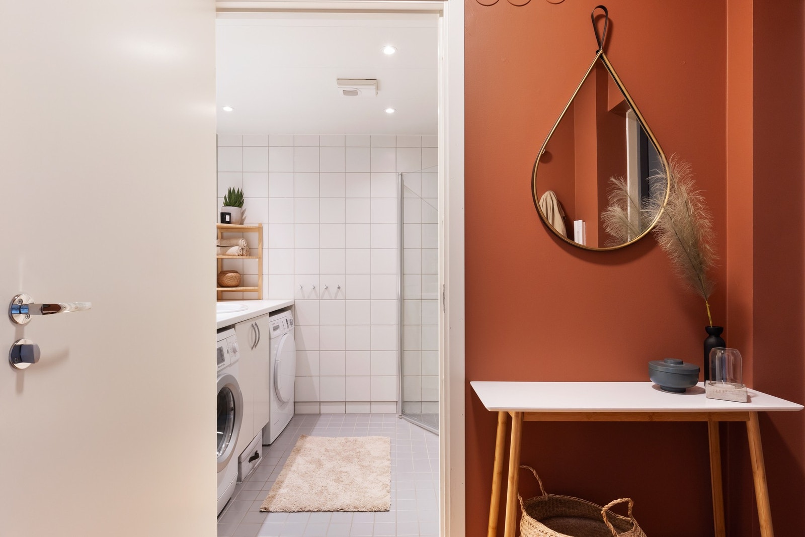 Her er det plass til knagger, skostativ og lignende. Galleribilde