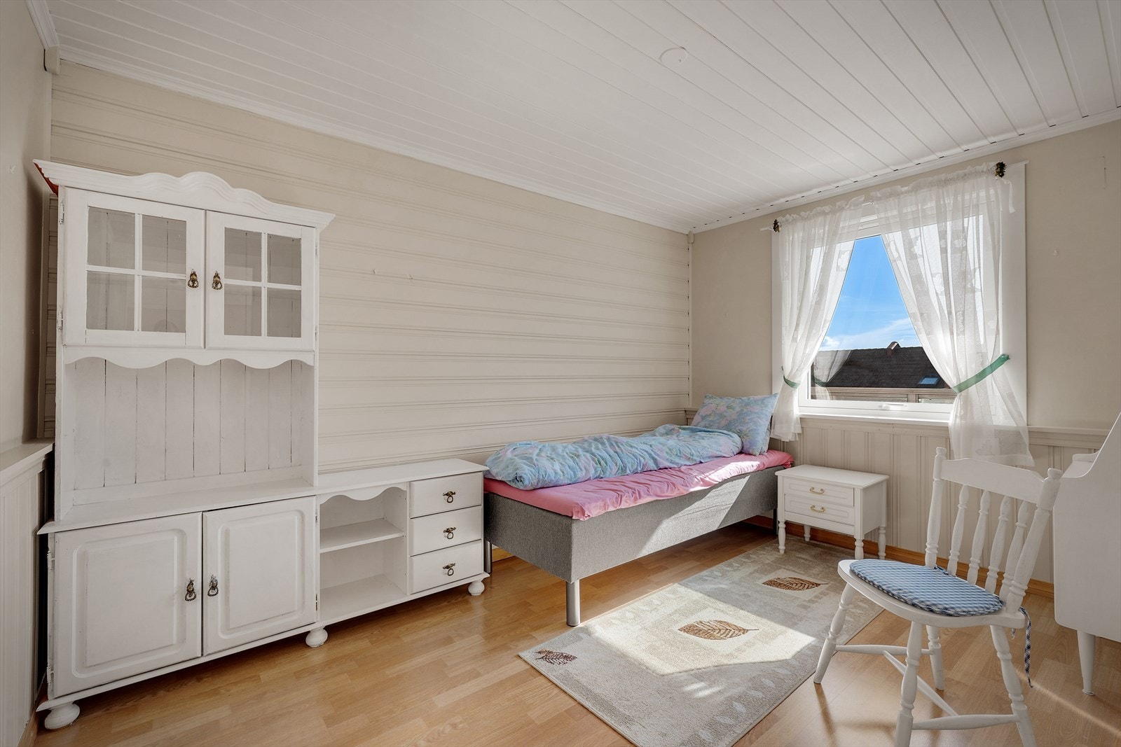- Soverommet har en størrelse på 10 m² - Galleribilde