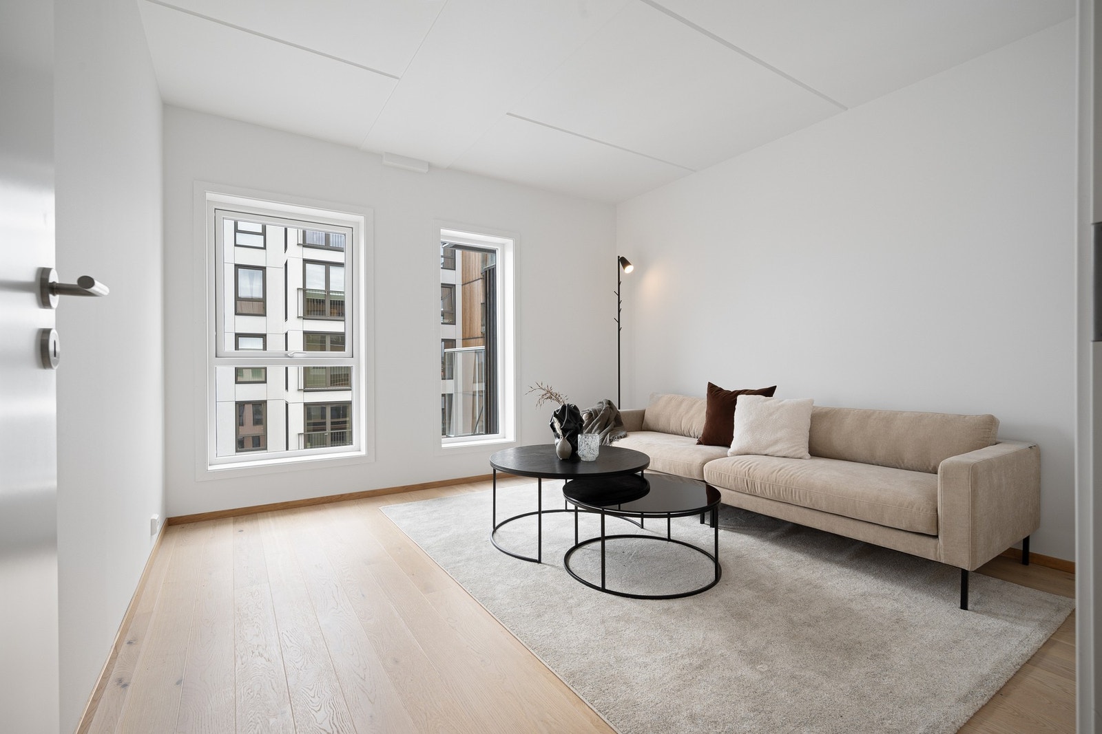 Det samme rommet, her med TV-stue-innredning Galleribilde