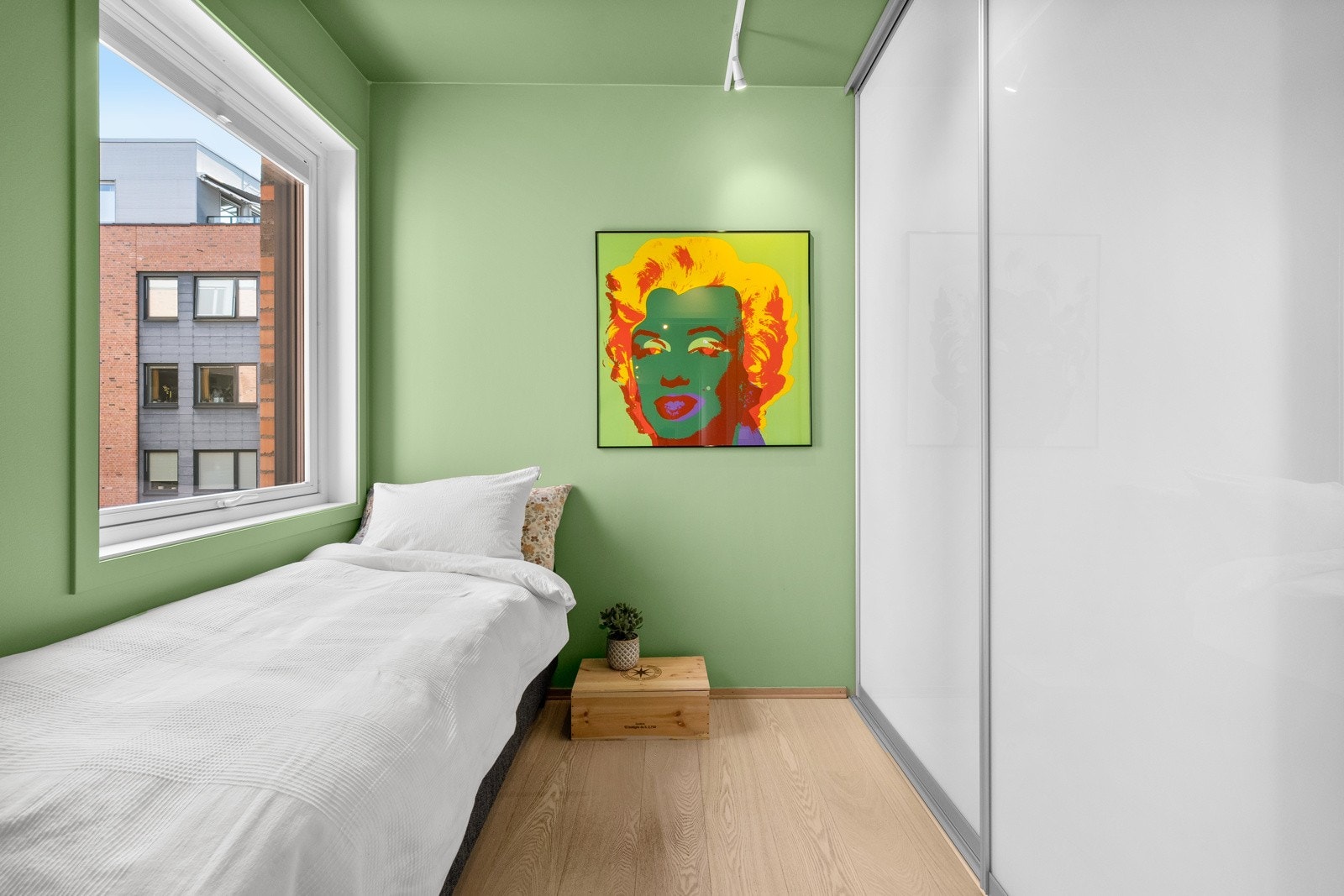 Soverom 2 - også dette med skyvedør Galleribilde
