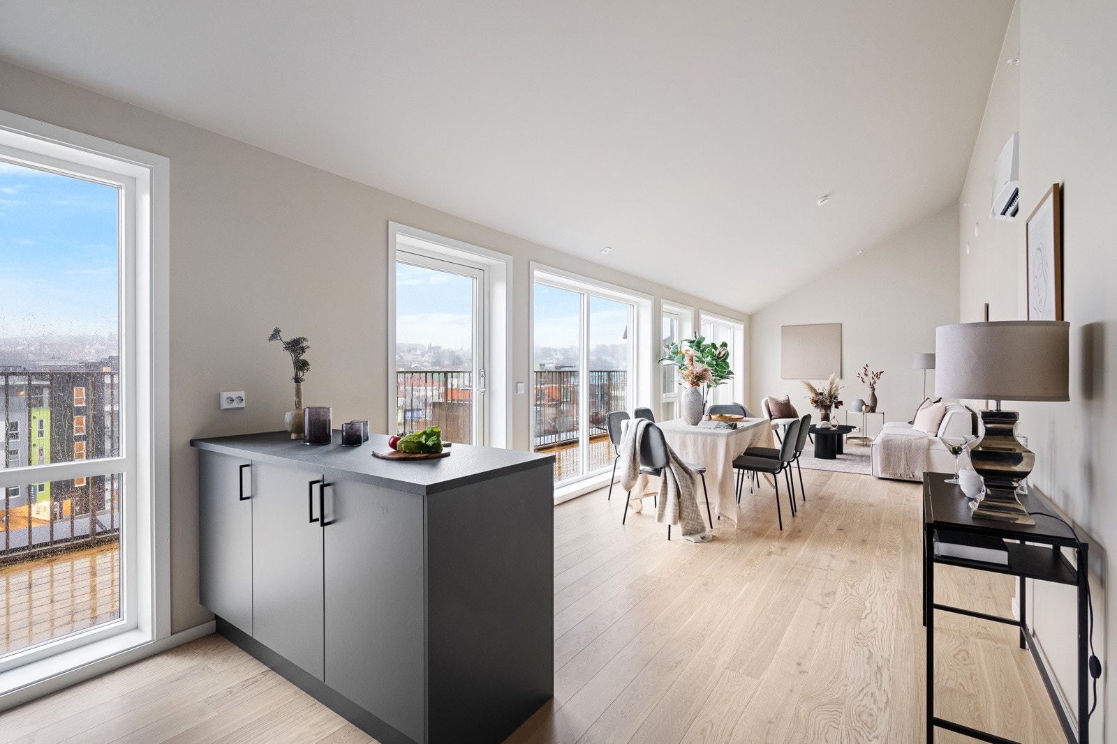 Her kan man lage mat og sosialisere samtidig Galleribilde