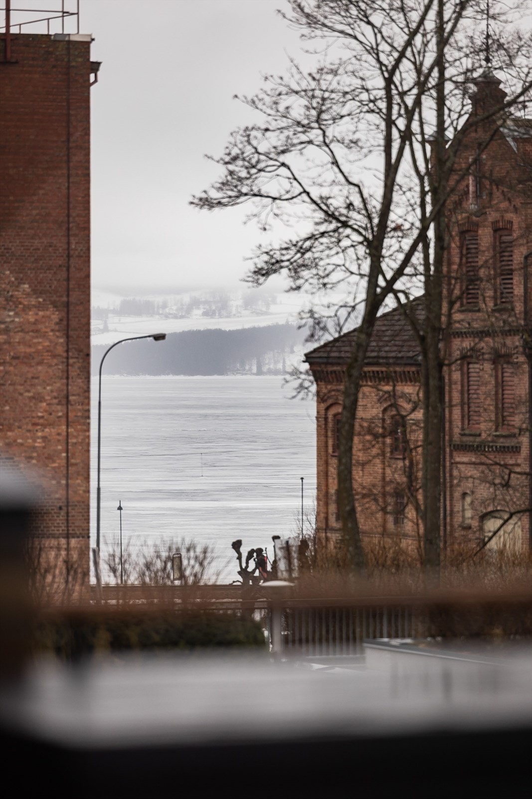 Fra terrassen har man et lite mjøsgløtt. Galleribilde